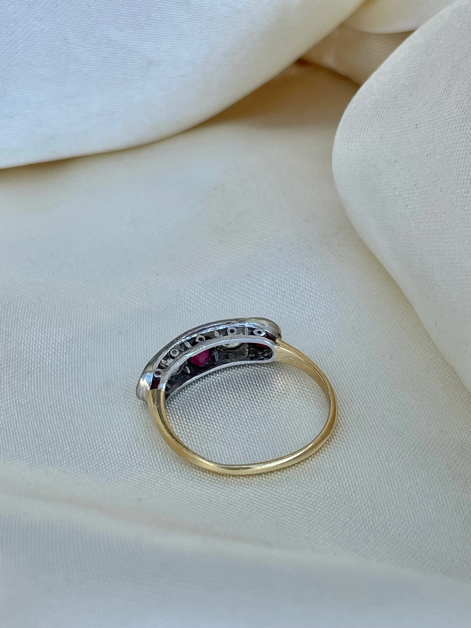 26A6444A-C838-4087-88D7-C0F1D197DD57