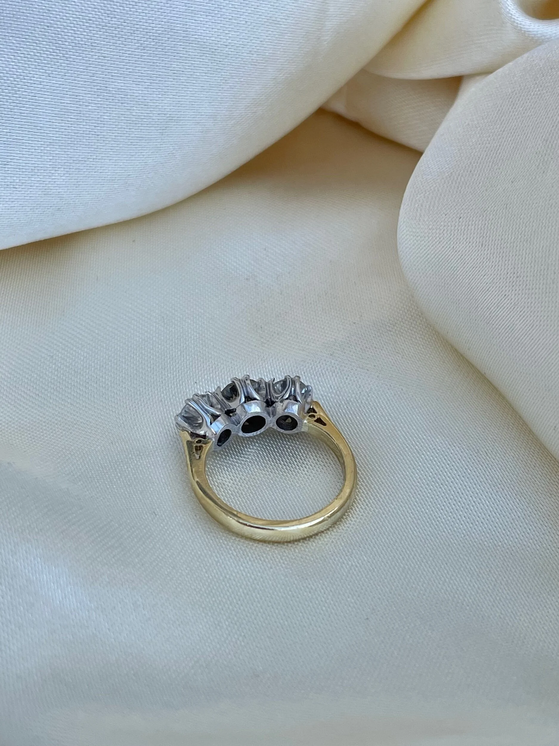 A8C3ABCD-A2B0-44E6-B513-FF86F5BB907E