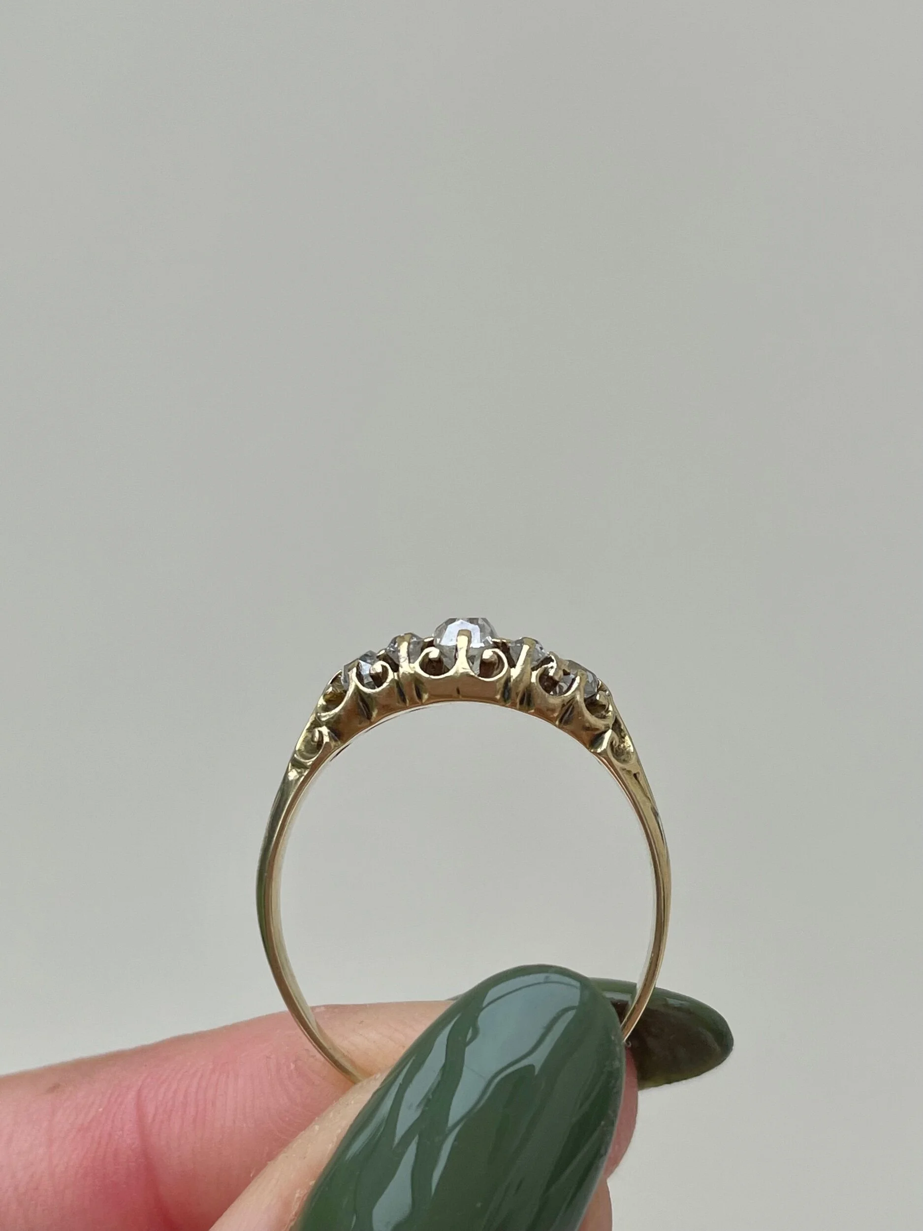 BB4F8034-27D4-452A-A10F-578F7168D4EE