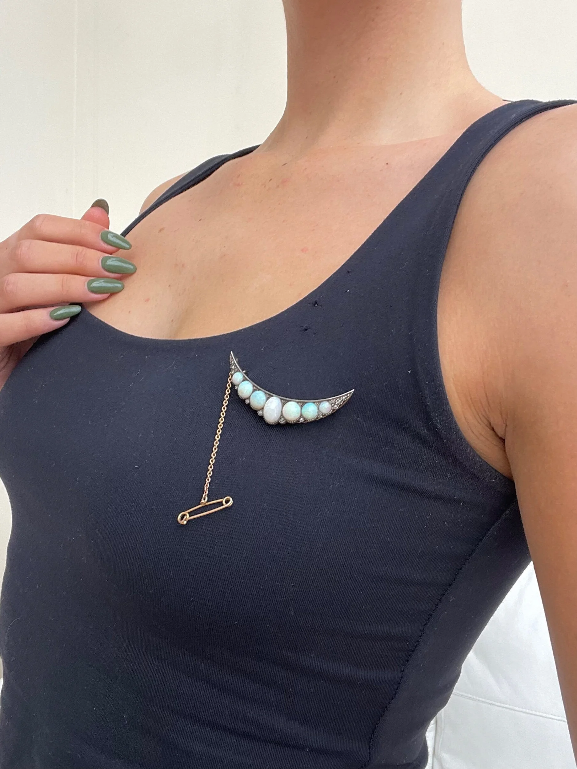 7E1A5B04-E47F-4E2C-886A-230321A783DA