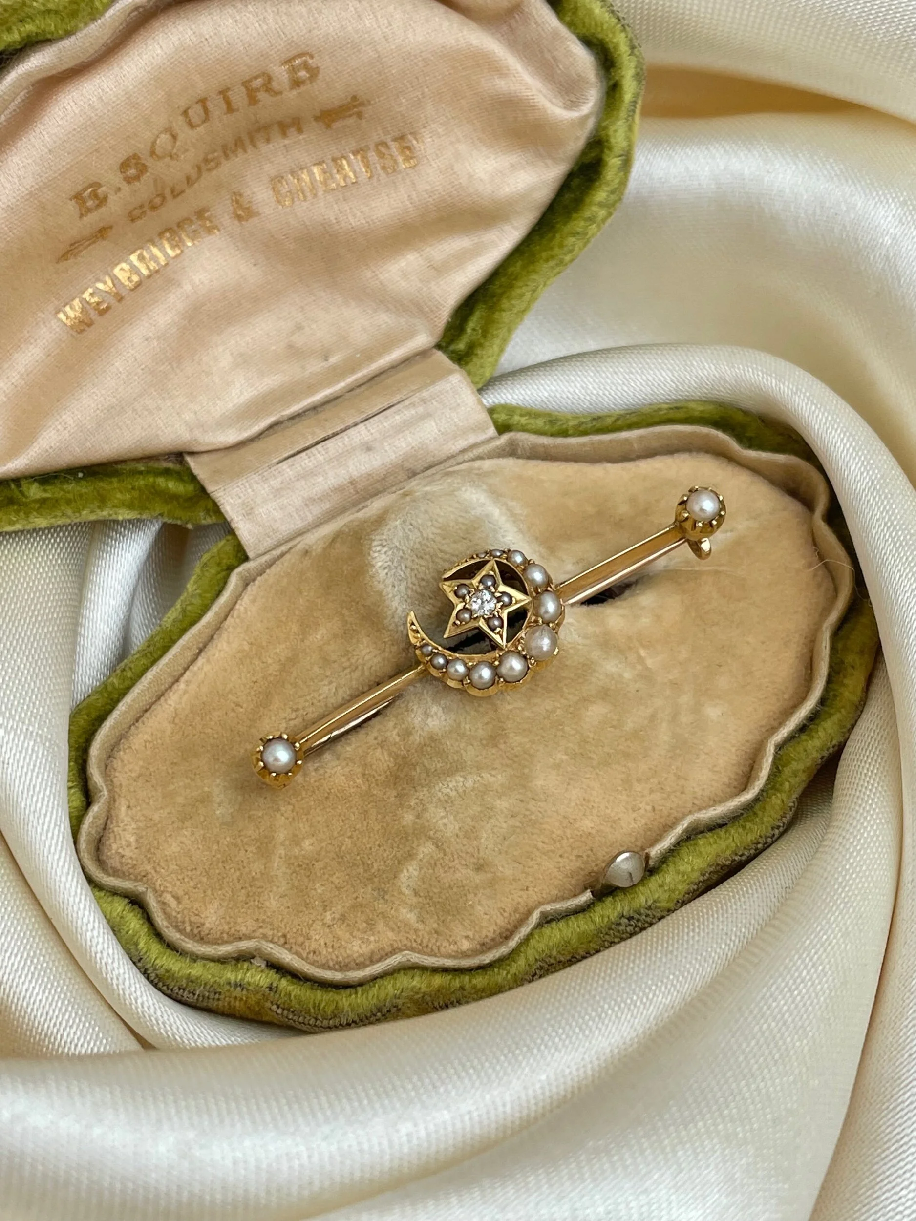 60853357-05DF-4E1F-9301-2C2F11ED94FA