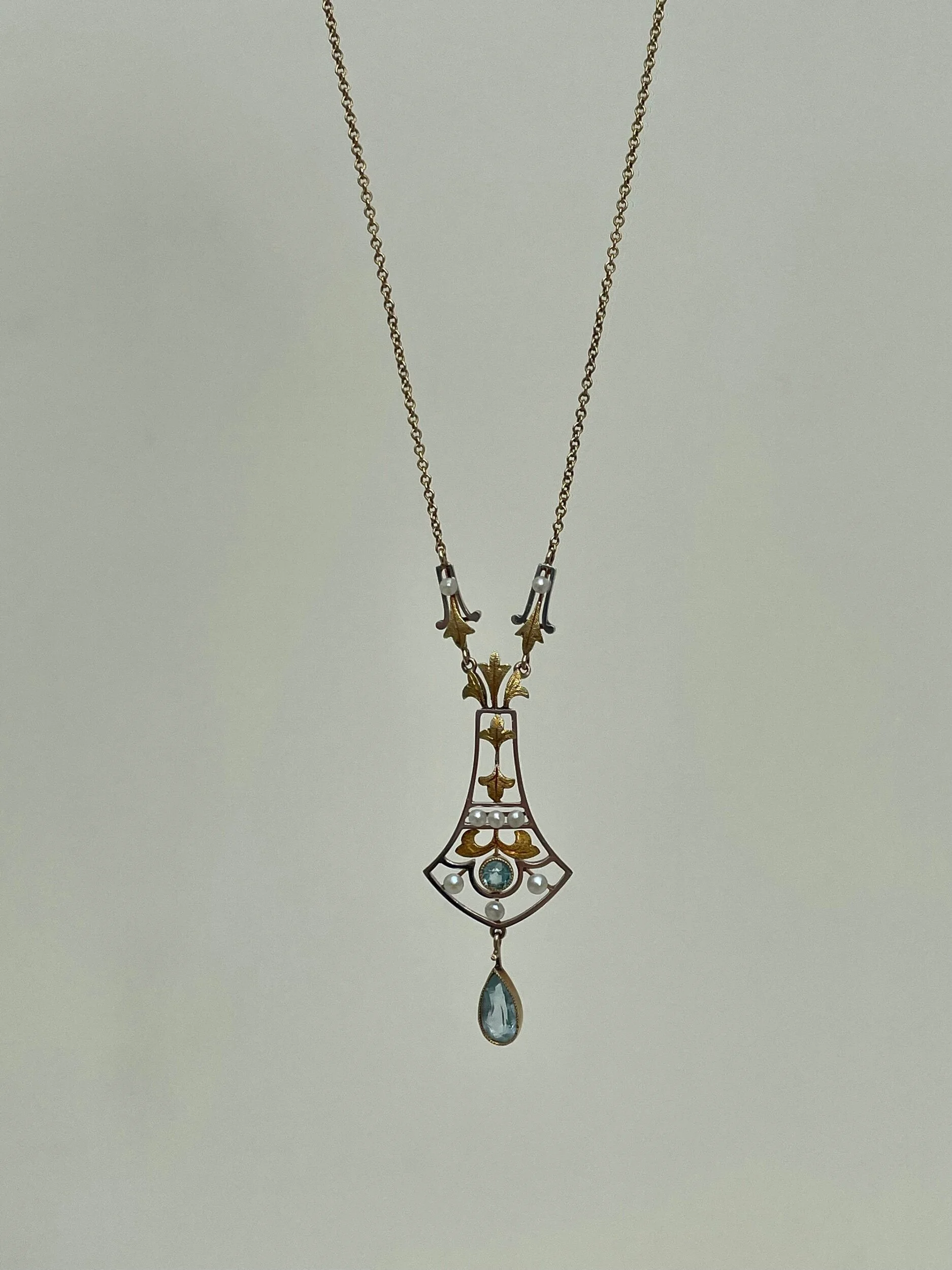 D2A8110C-75D9-4A98-9345-64CC45B0B7D8