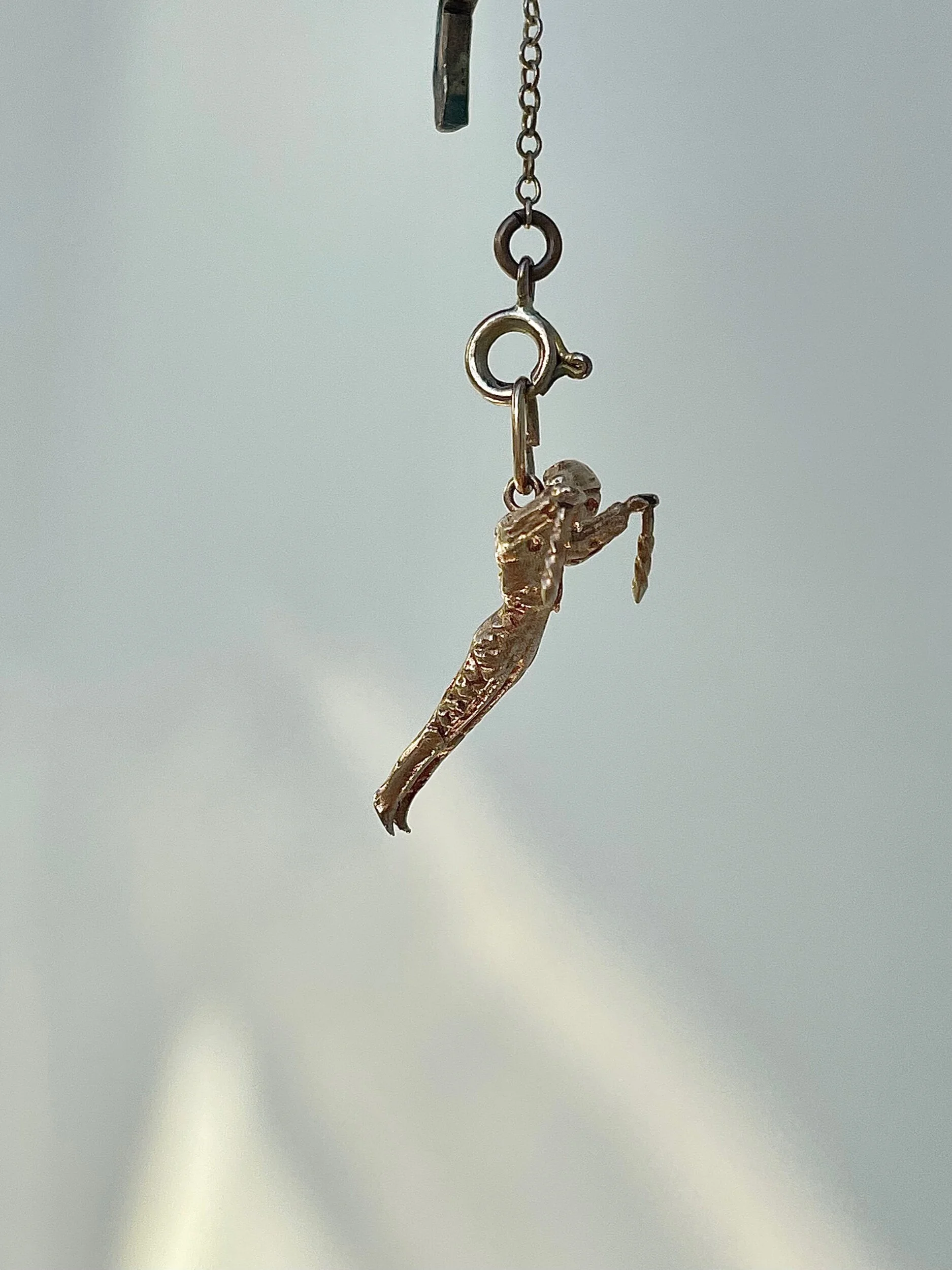 2FD9DCF4-2EA4-424D-827E-16EE798A0228