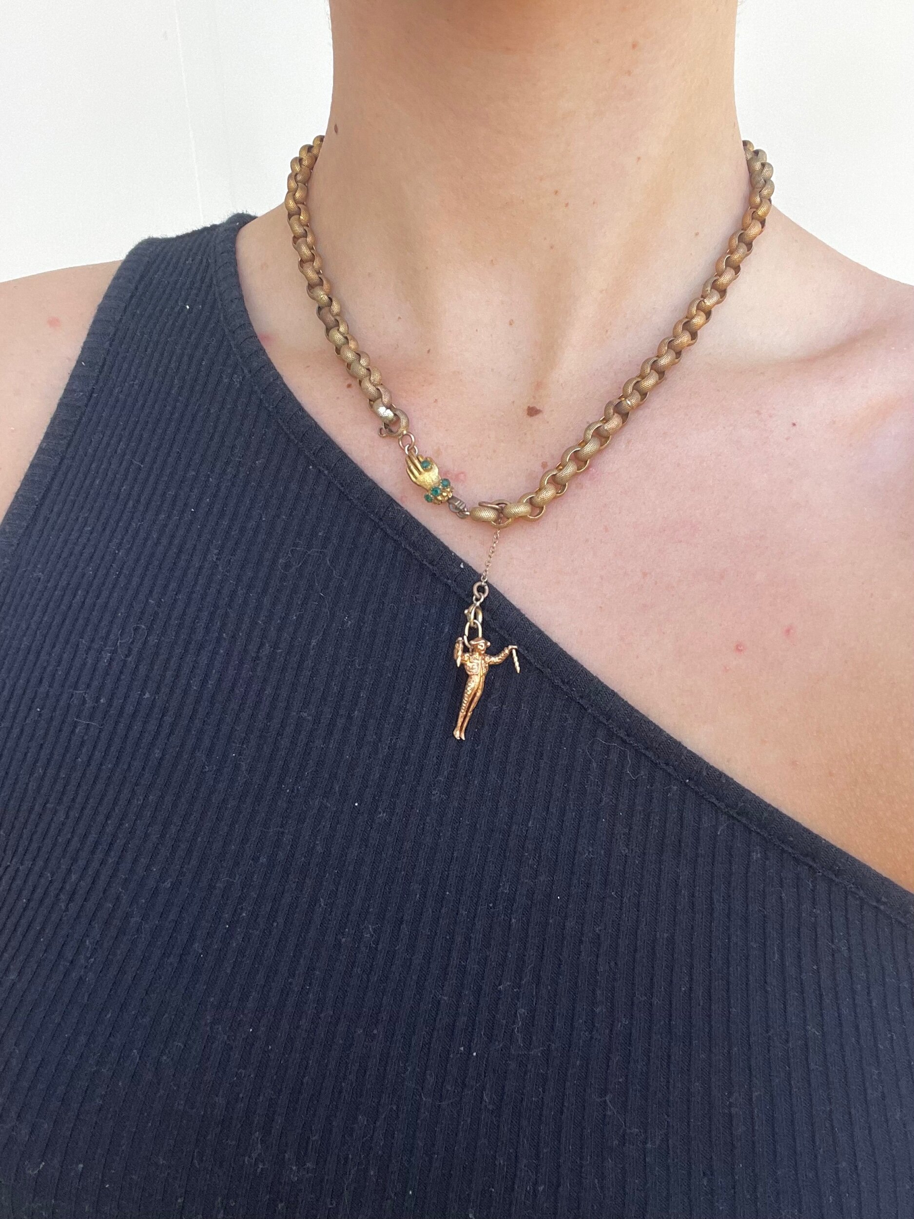 ACB21C6D-9B03-4A7B-8CCC-5401DB4D5DF4