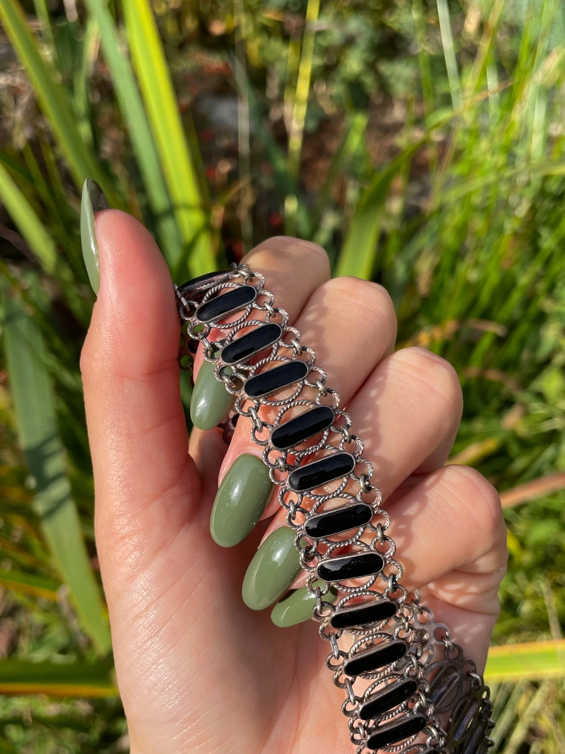 C2300CF3-2335-49E5-9A47-BC181452538A