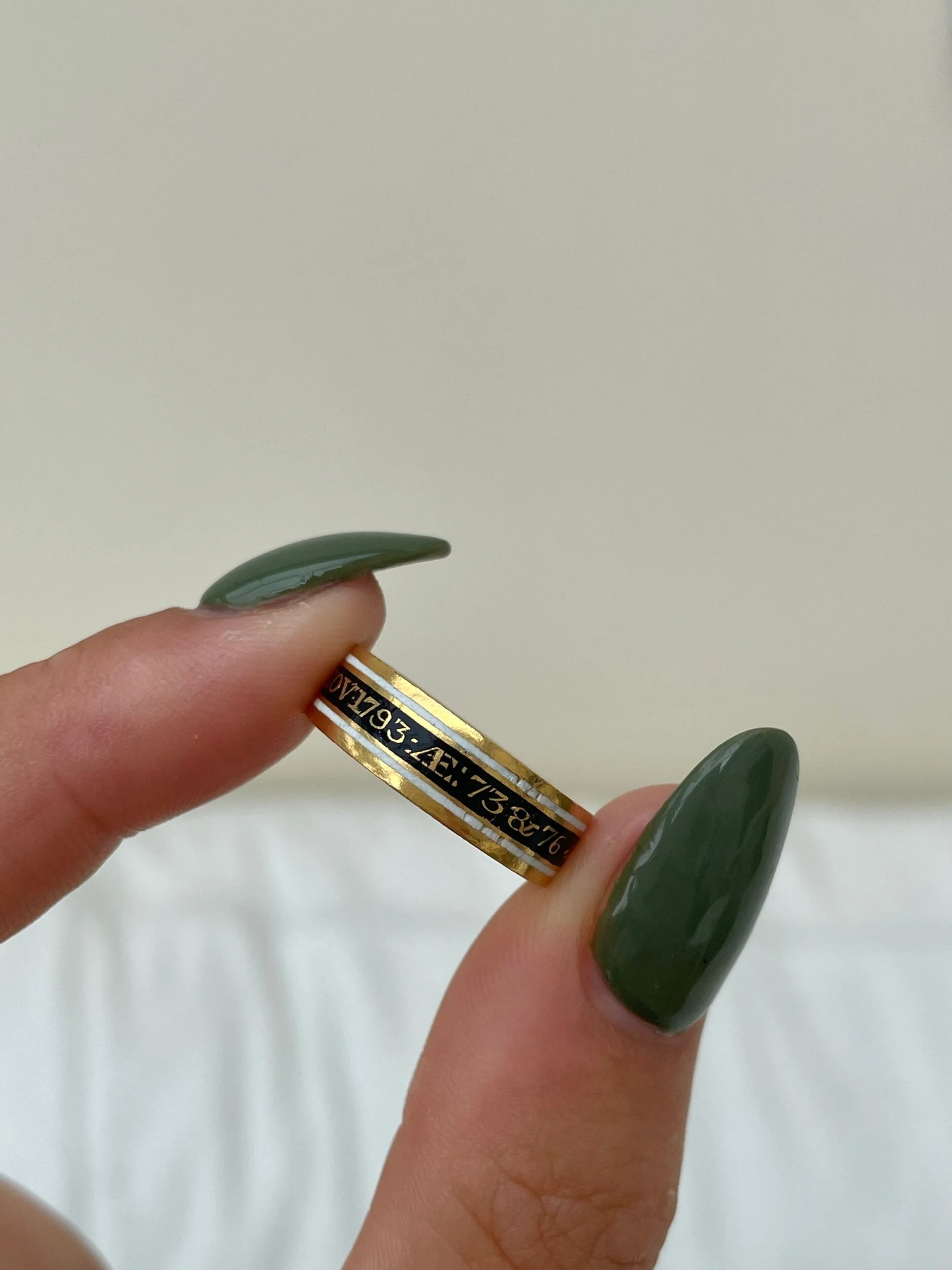 25F7394D-A6FD-4876-A0D6-769C7FFCAA3D