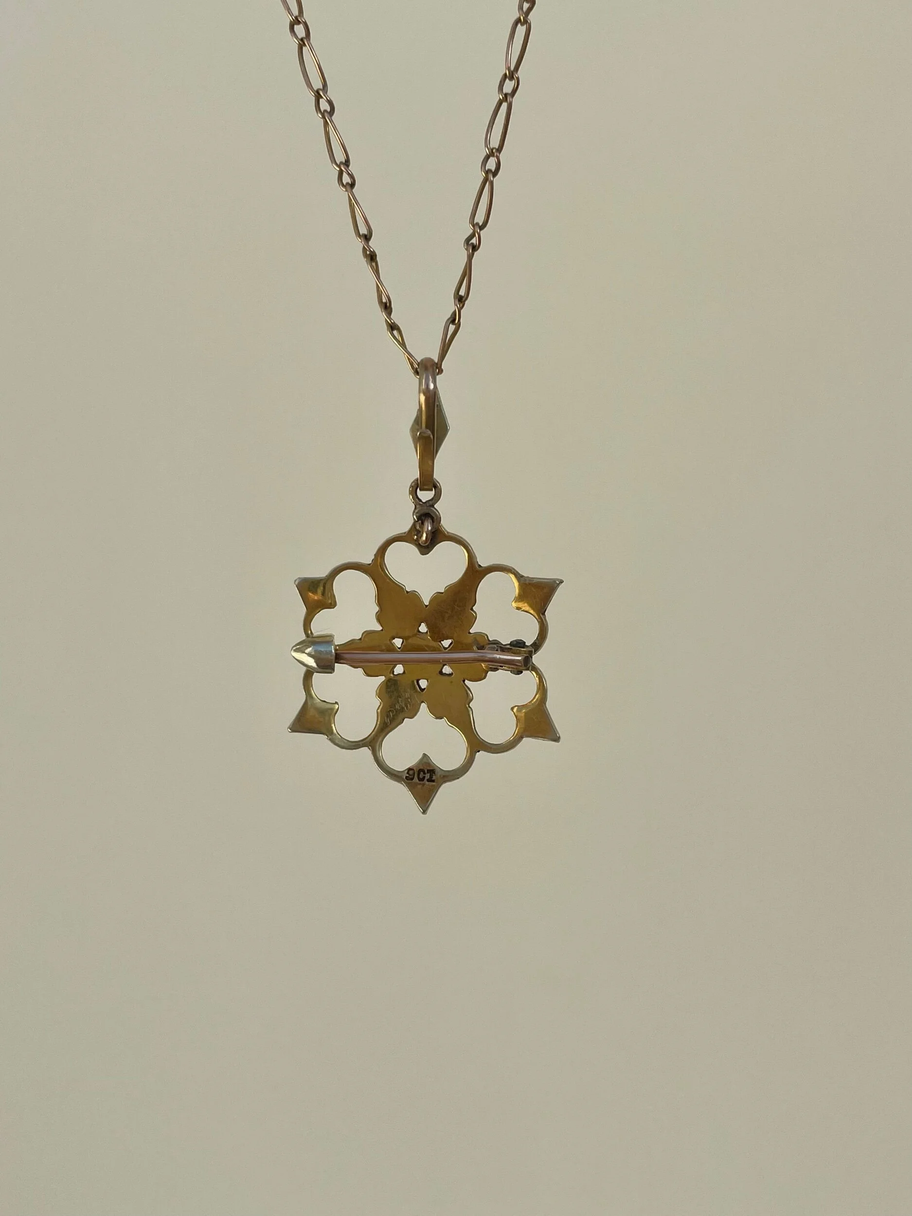 D2633A14-2851-4567-B6E4-27B1E8A19B37