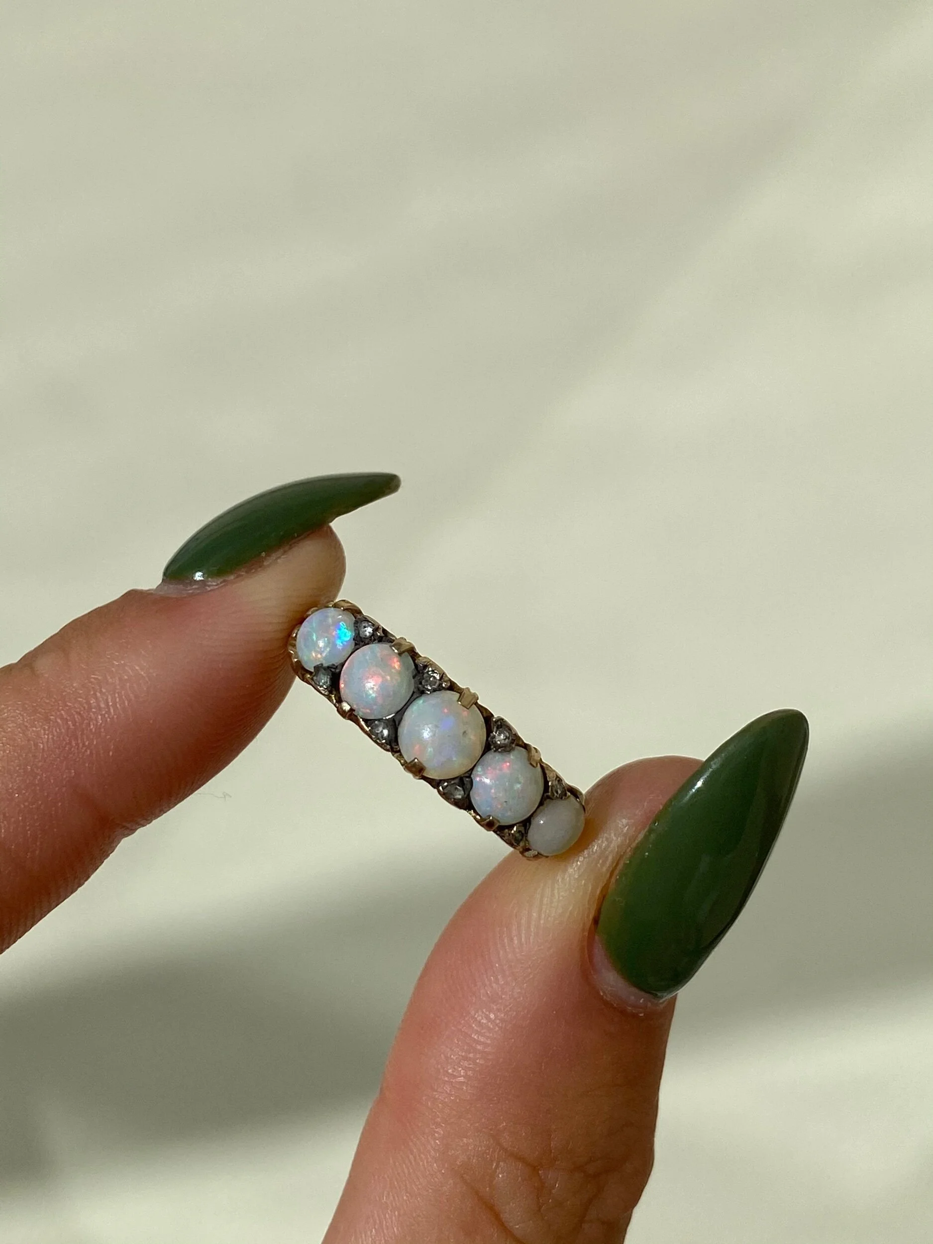 172C49B6-FDC1-417B-A720-70E119C33A09