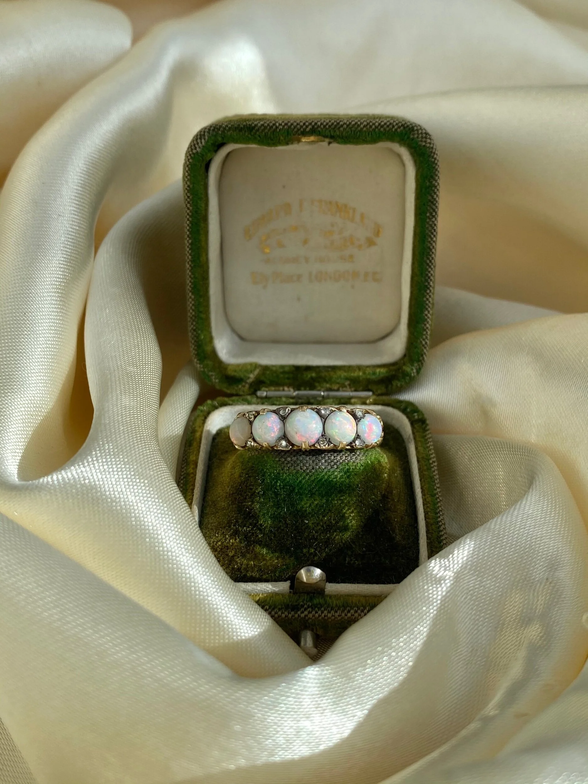 8BC2D076-F057-45AA-B797-25DDA44E9845