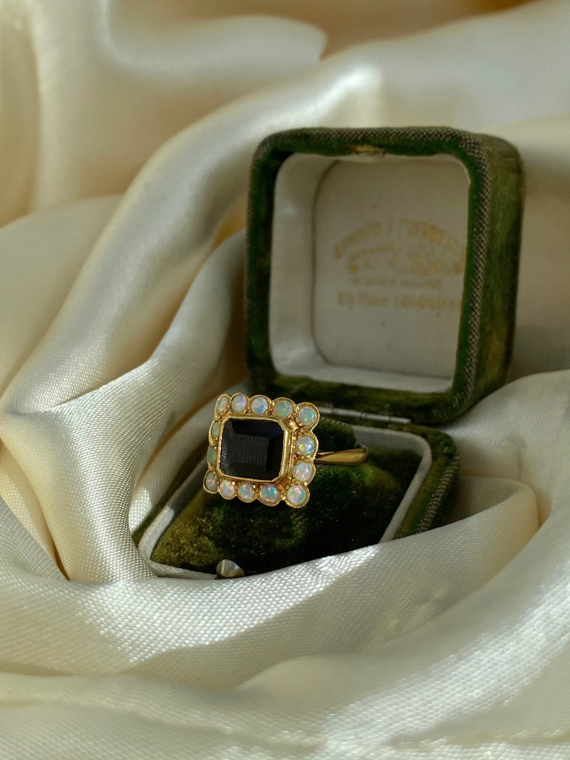 5962CD91-ECE3-4672-9574-C6025CCEBF28