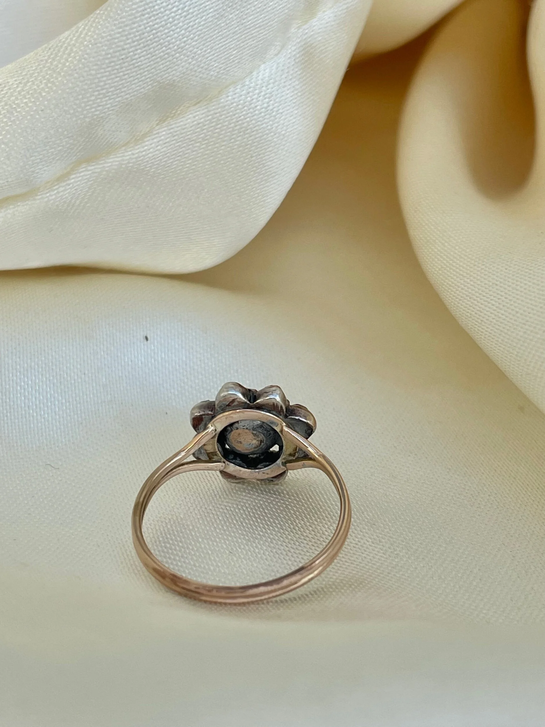 75E61A43-63FF-46D0-AE6E-8833E12E89BF