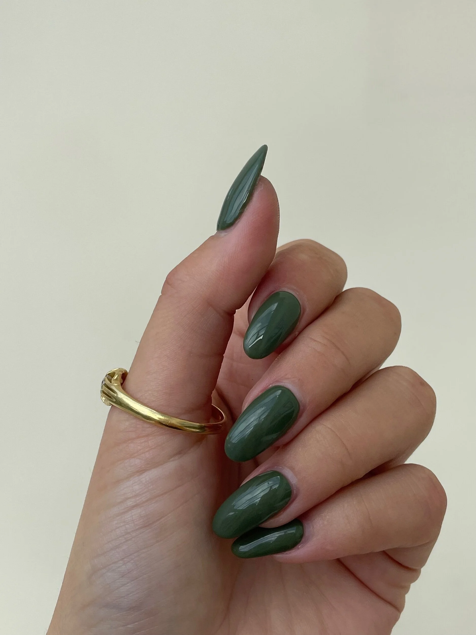 F87837C8-91DE-45F5-87B8-516722A16D3E