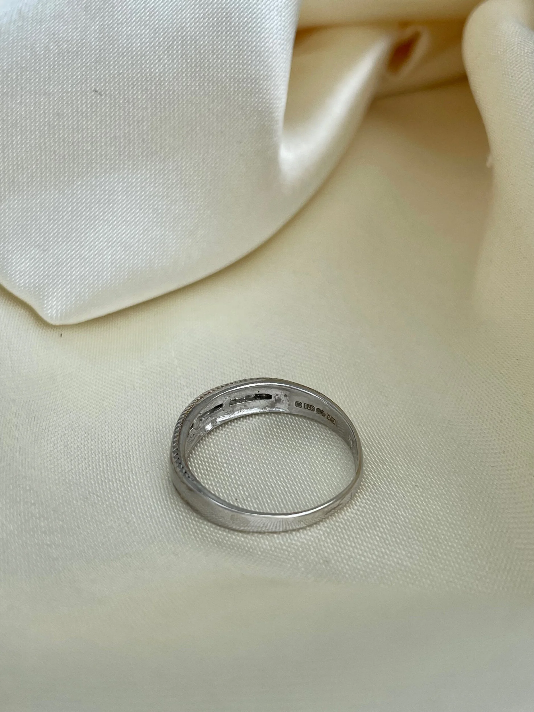 4C6DD20F-1CF4-4606-B5C7-B39578397746