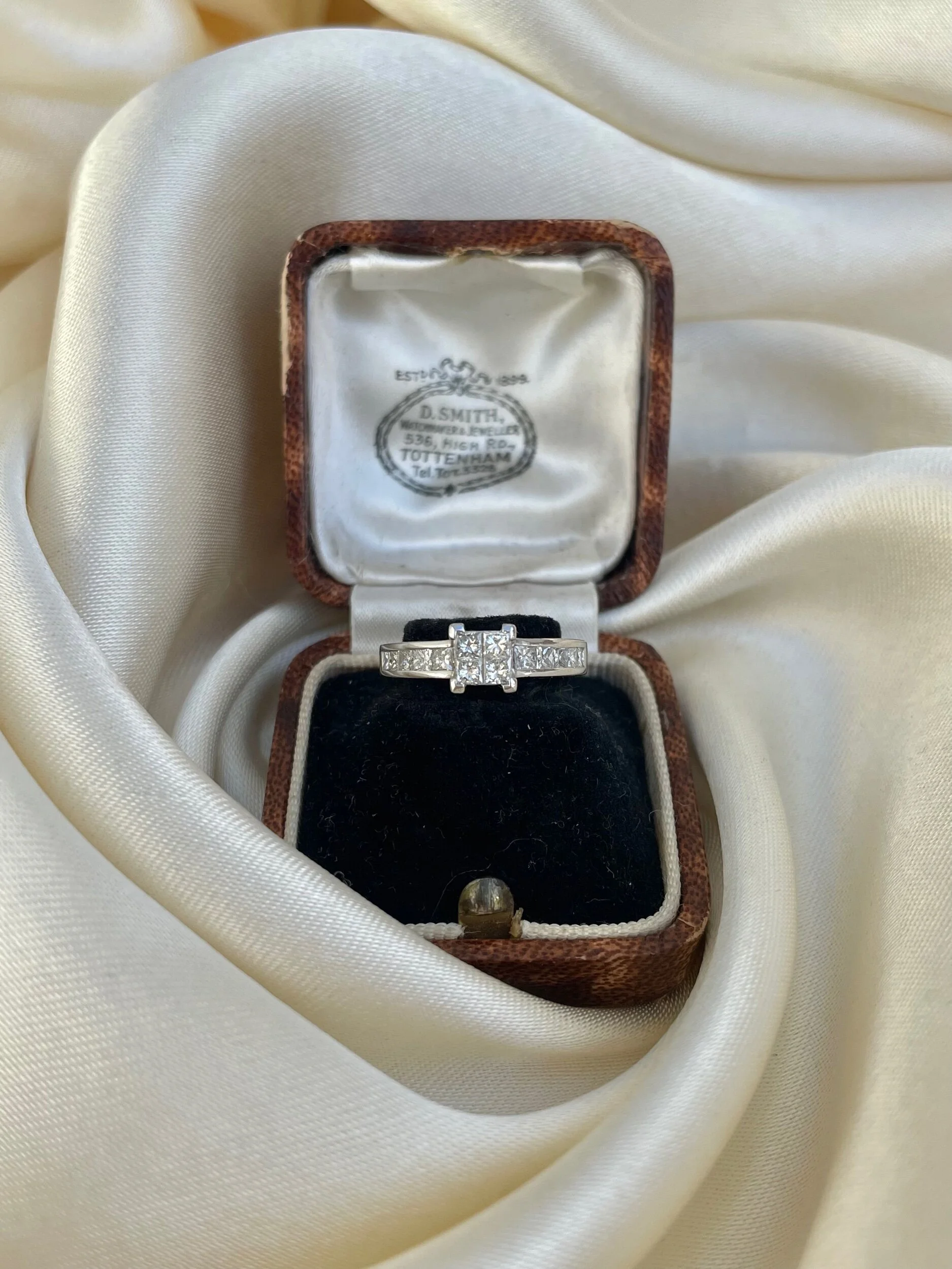 FA3EB0B3-B50A-4D5D-89FF-193BBC8F0A7D