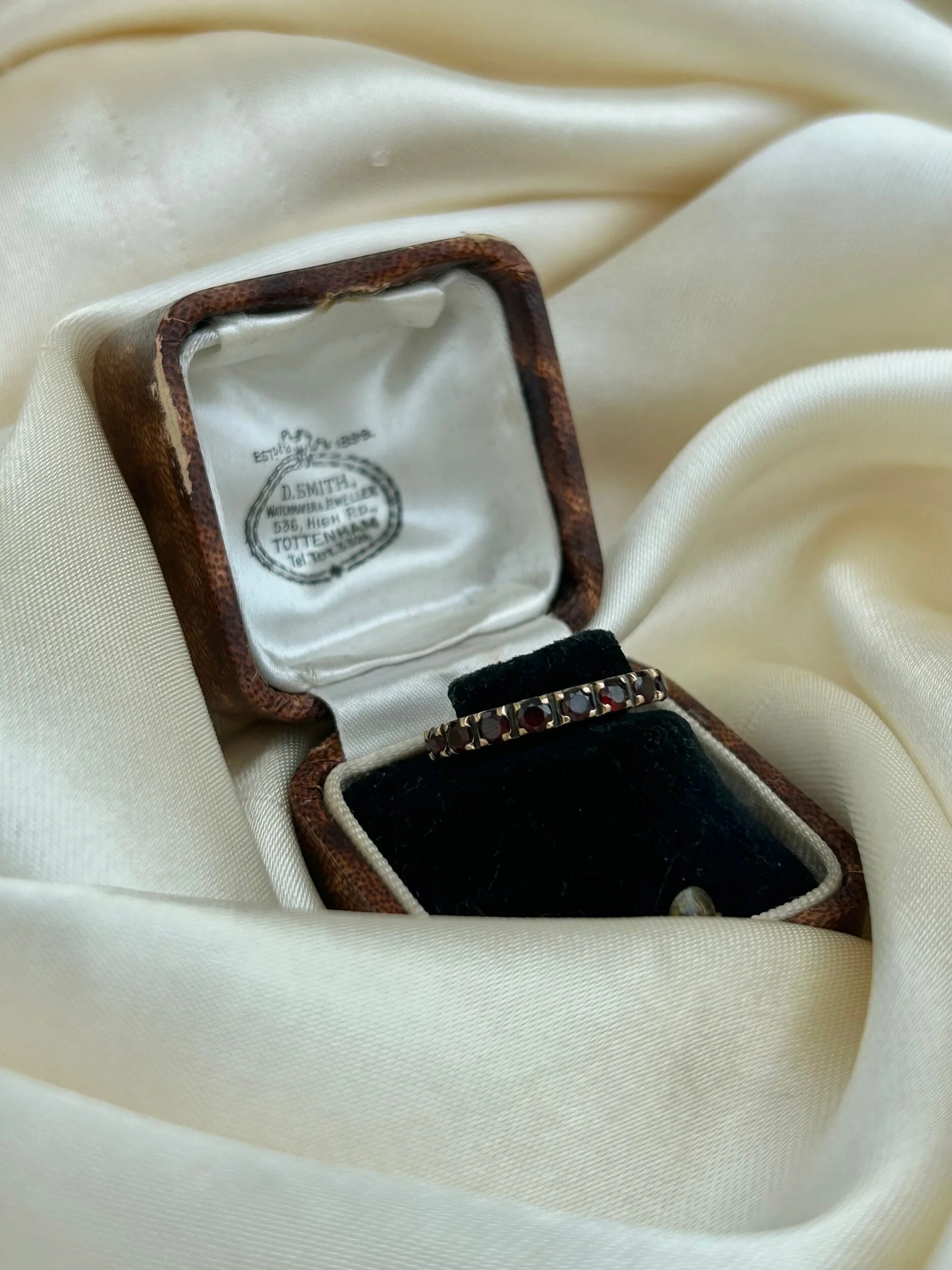 2D43170B-033A-4108-9AA3-BBFAF44E6F04