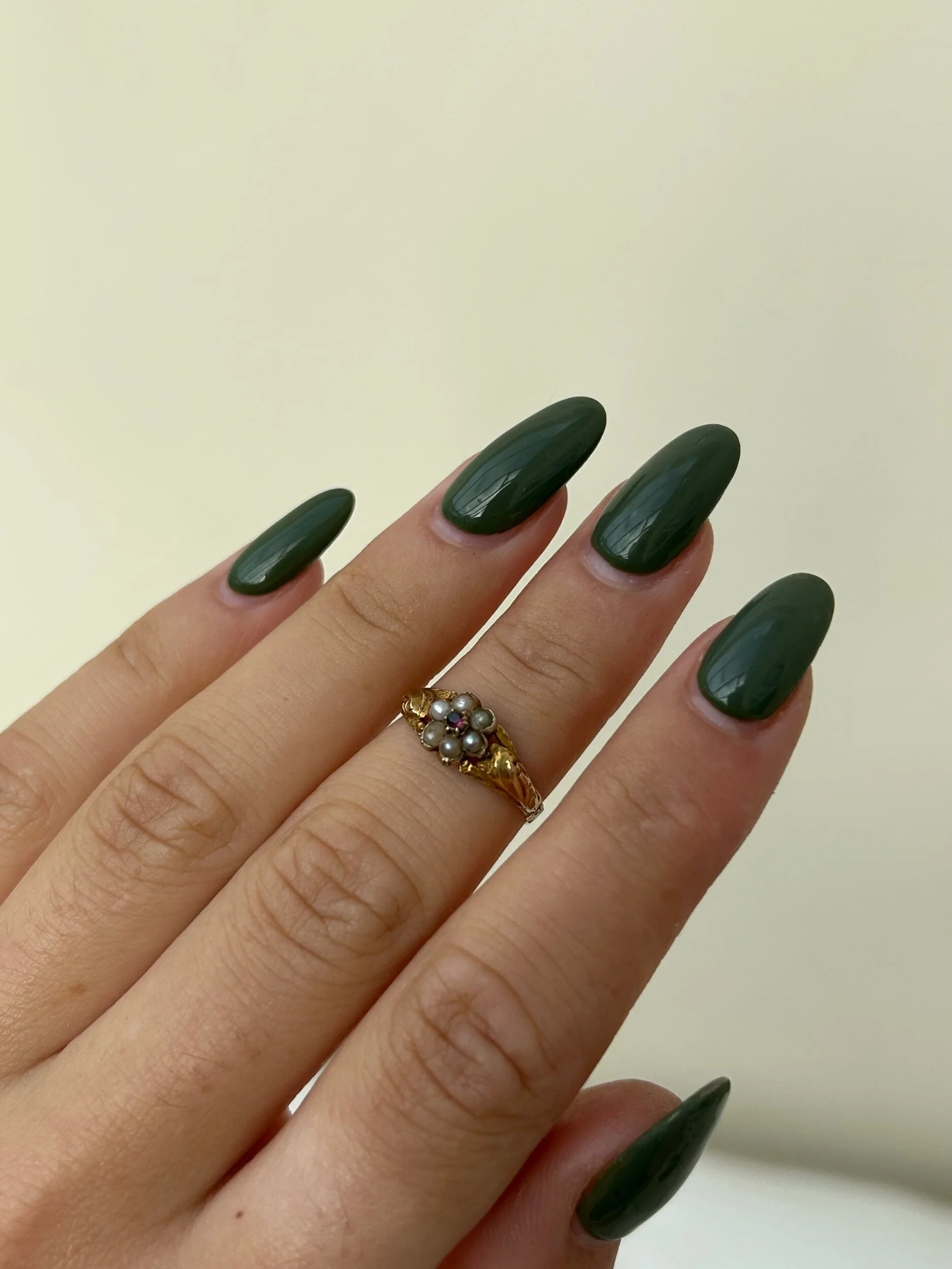 5B347605-71A3-4530-B3CC-DE356B9AAF37