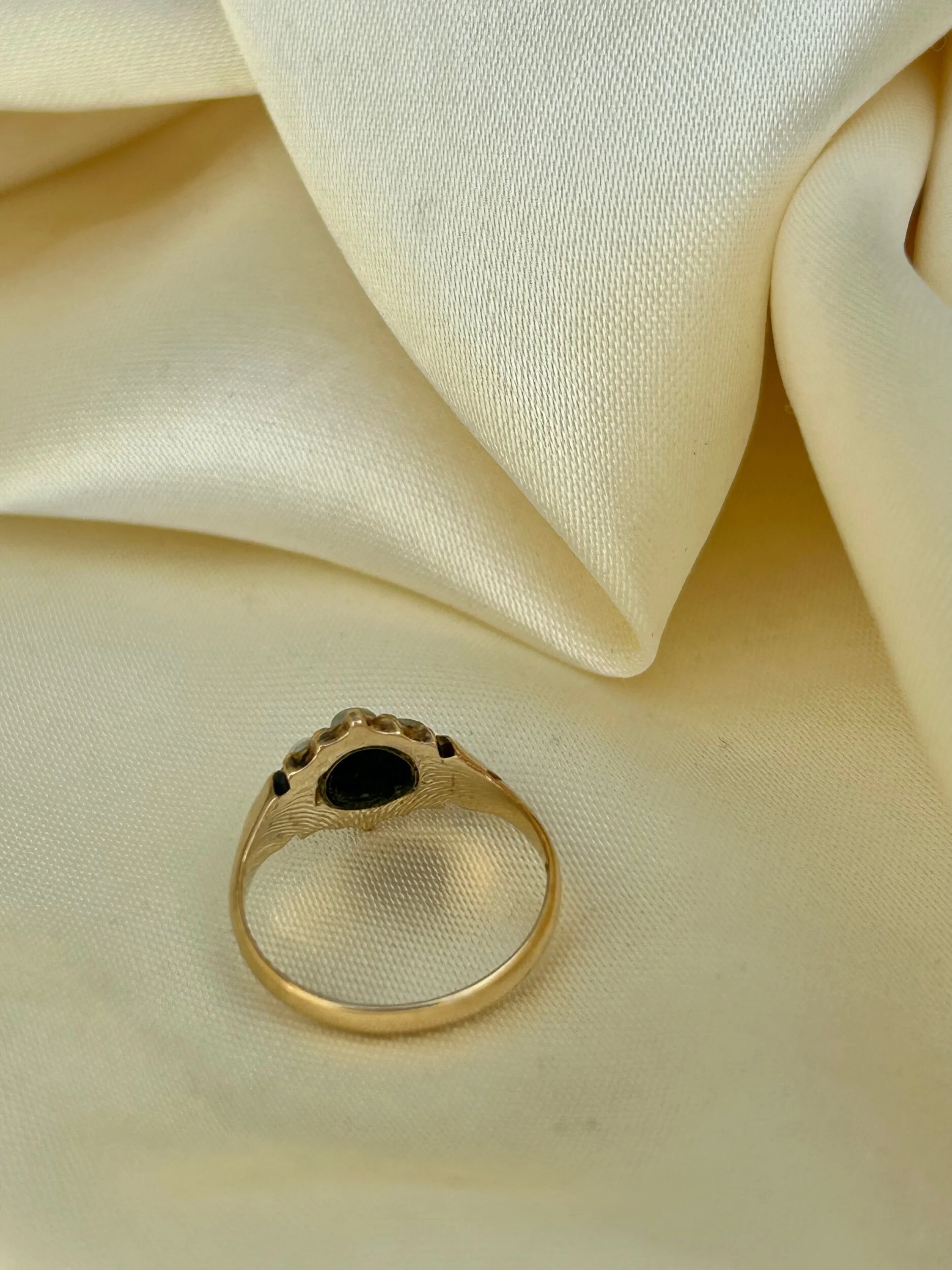 D83AAA77-D2A9-4E76-82E2-4C2B3AB374AE