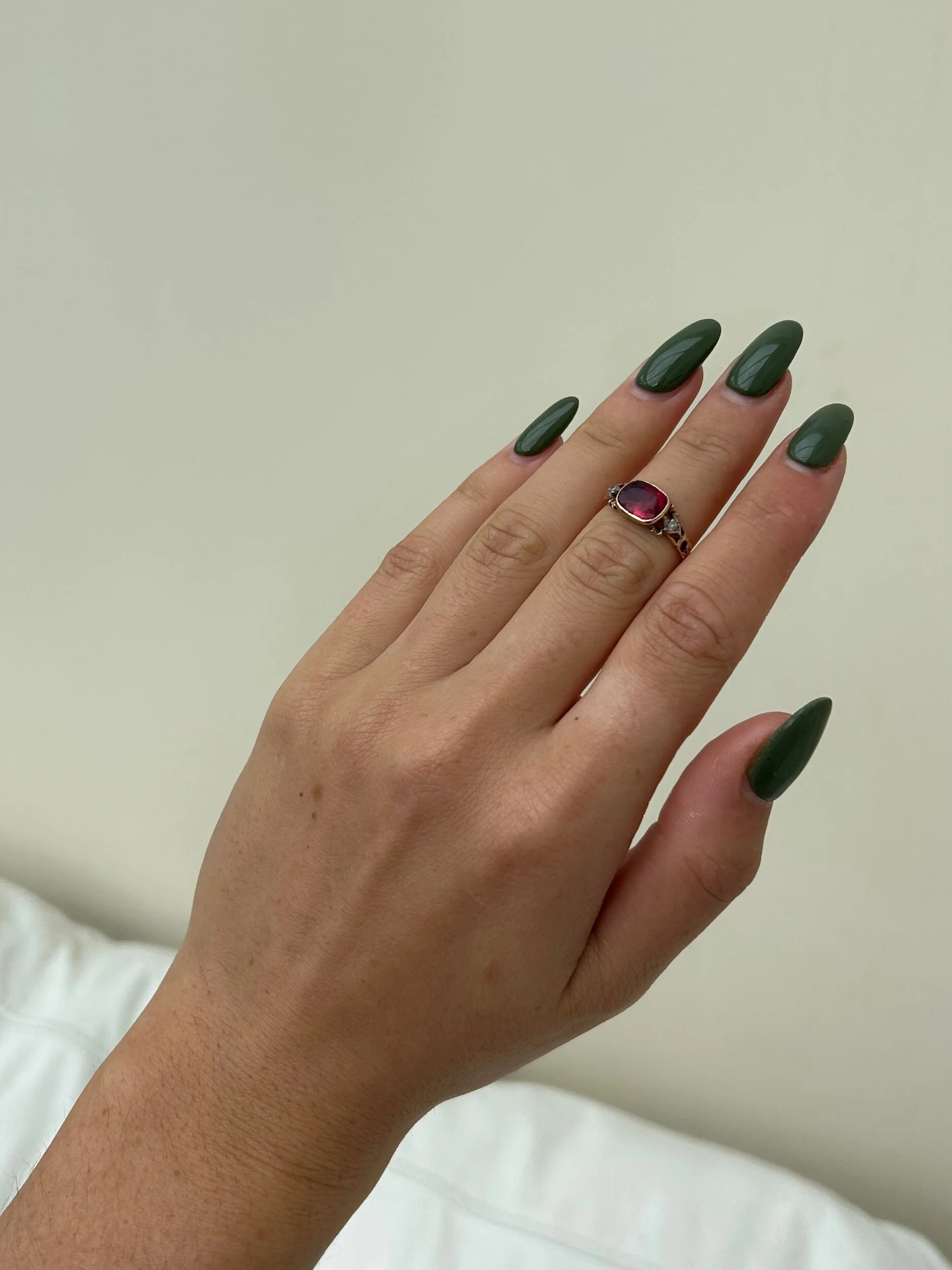 C841937B-62BE-47BB-B826-392D60E1EFBB