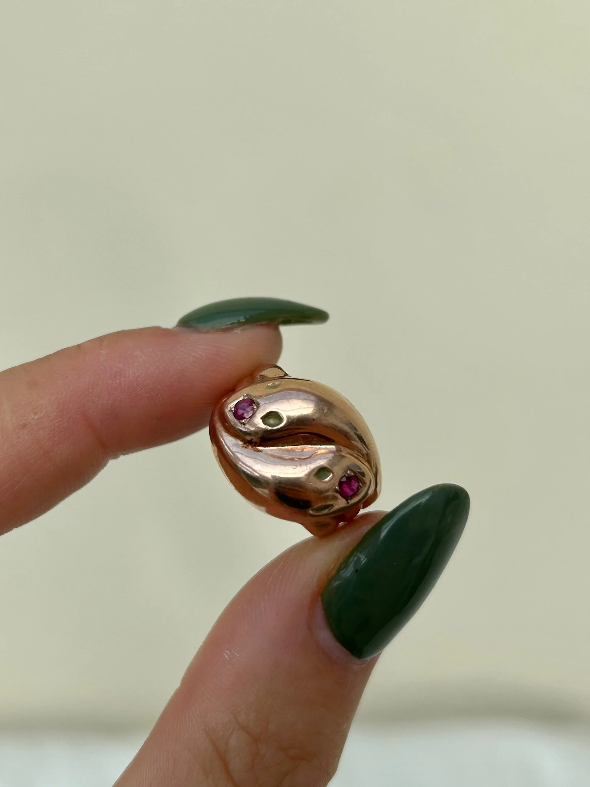 B91A4E6C-9143-4B08-B580-196FB8101EB9