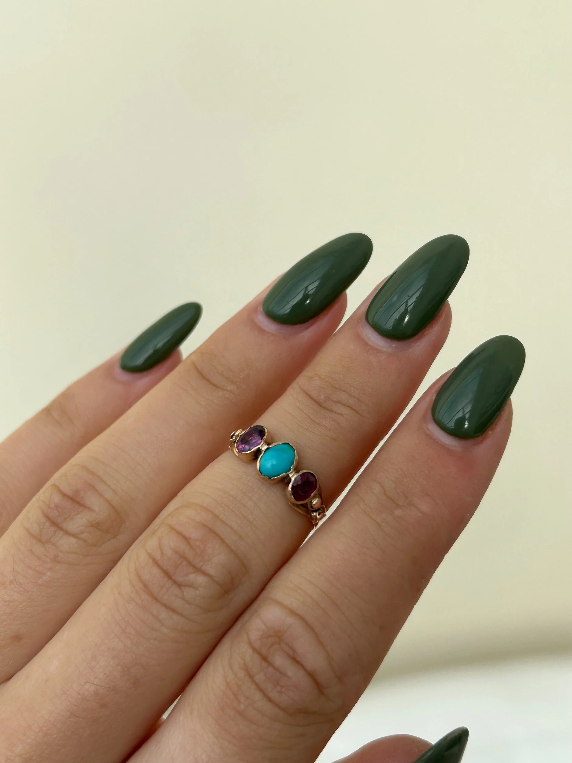 09DC3B85-9B5F-4A2E-8799-8CBD30A45107