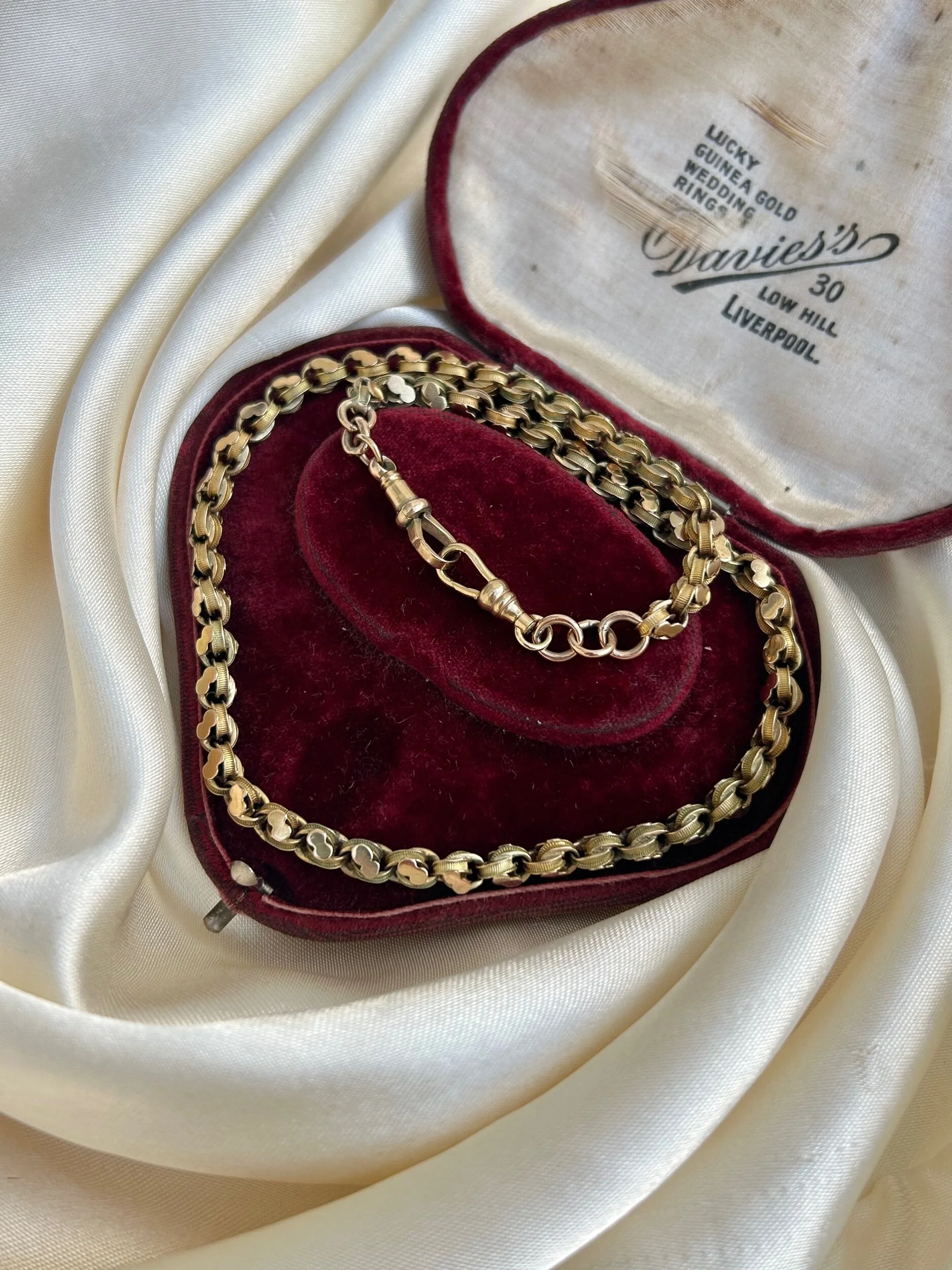 A1263A53-DF8E-4C5E-B007-ADF123629B87