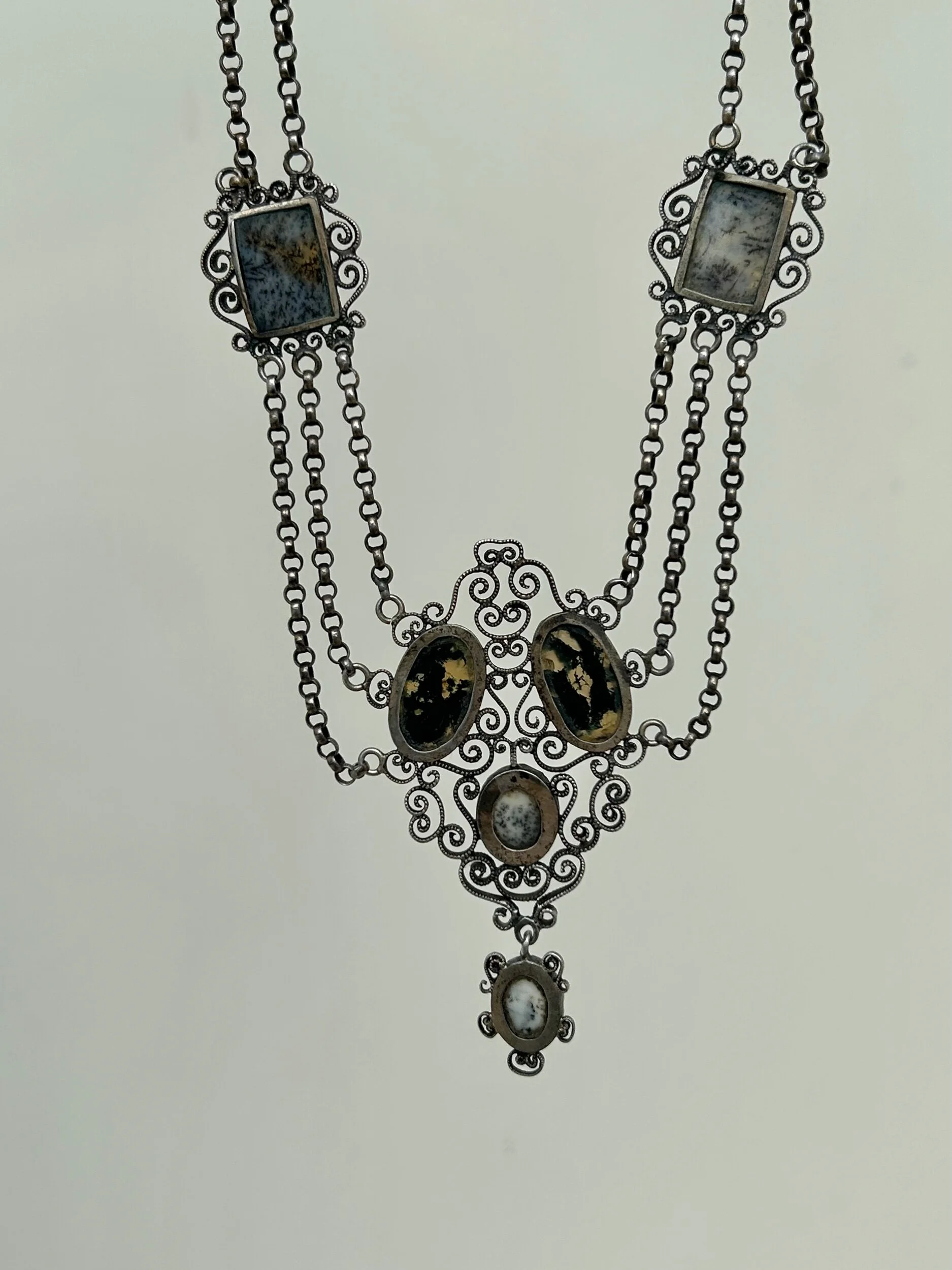 AA100228-78CC-421B-A073-A8F27A3476BC