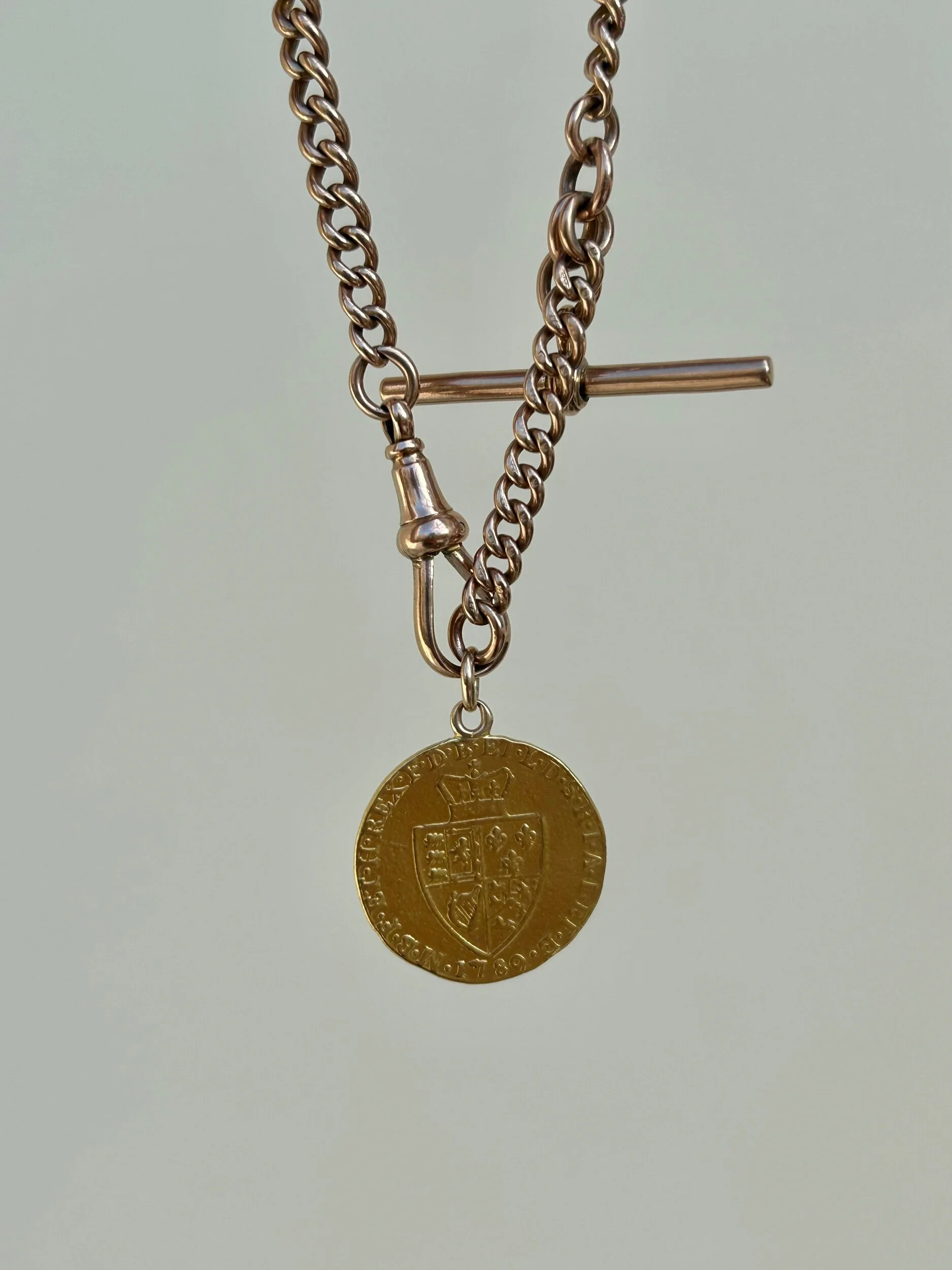 6E426ED8-F082-433E-86D7-602DDEAE1615