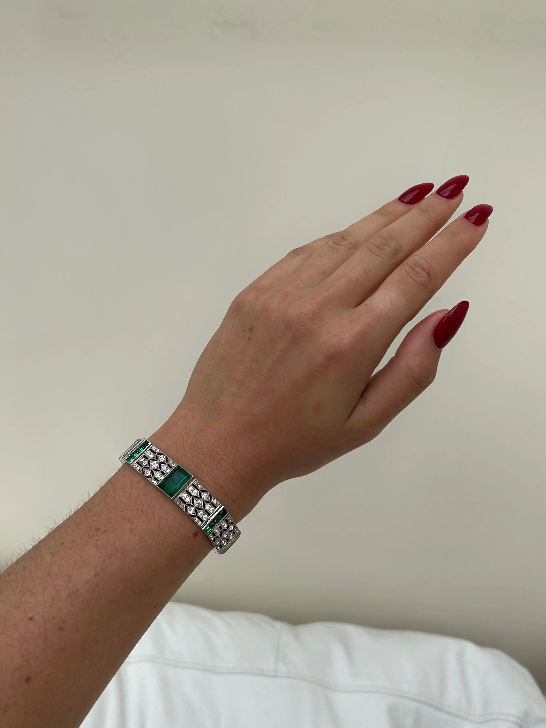 6C8660B9-63C5-4466-B857-BC24E4D40B48