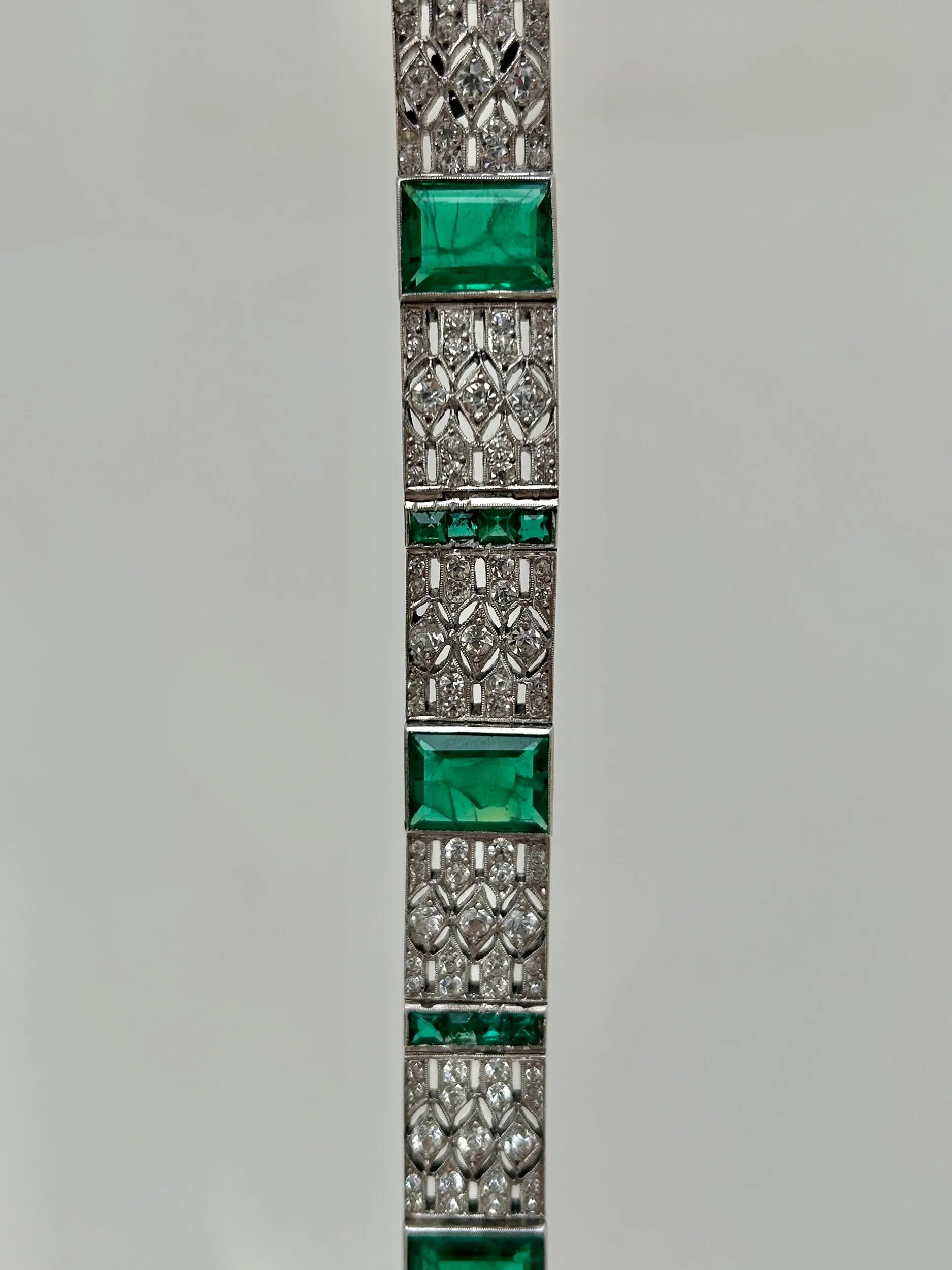 83AC8127-9D55-478D-8CAA-FFB3FD8470FF