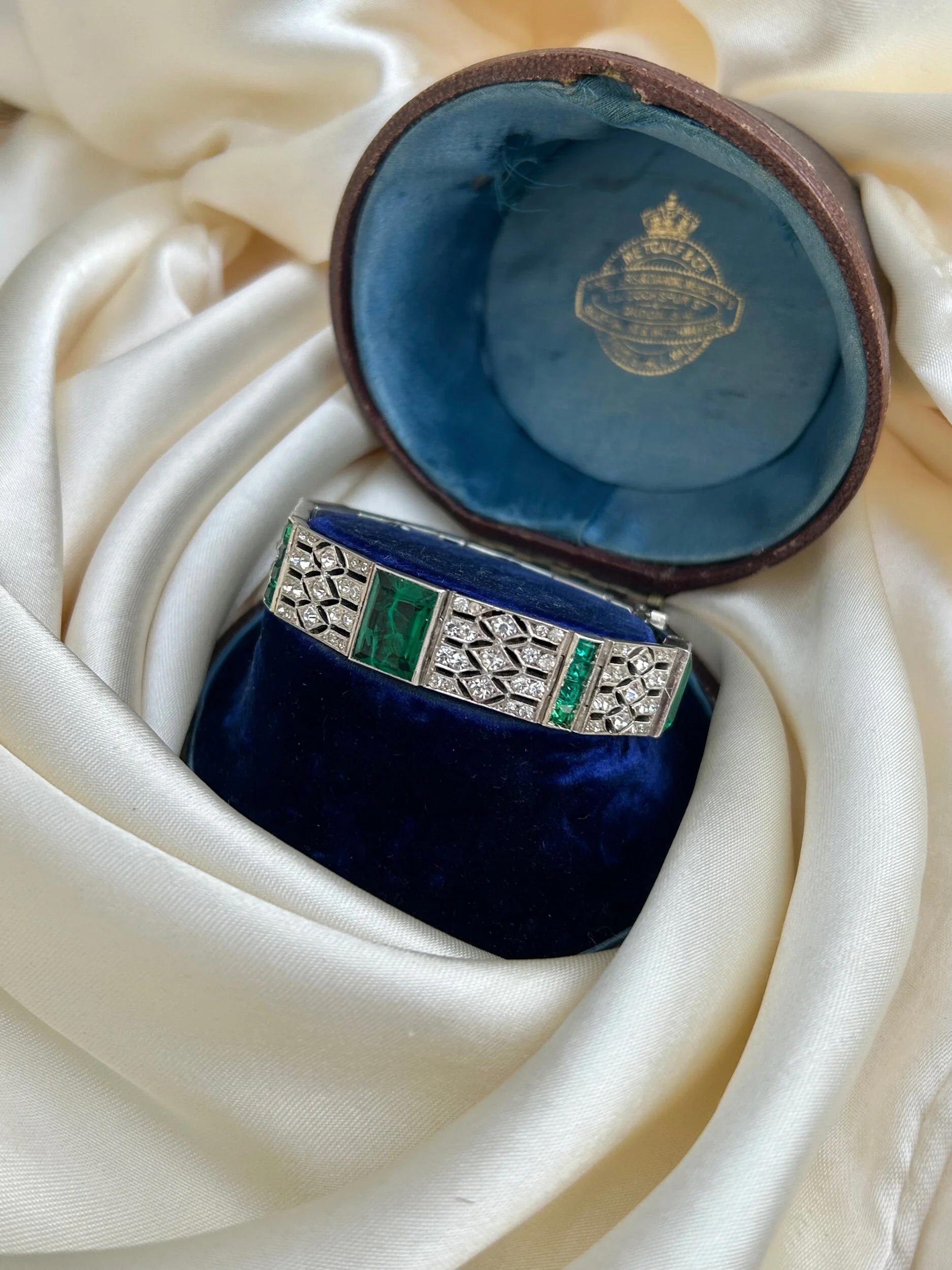 E8A4BB17-5ED0-4288-8256-9B05E9887964