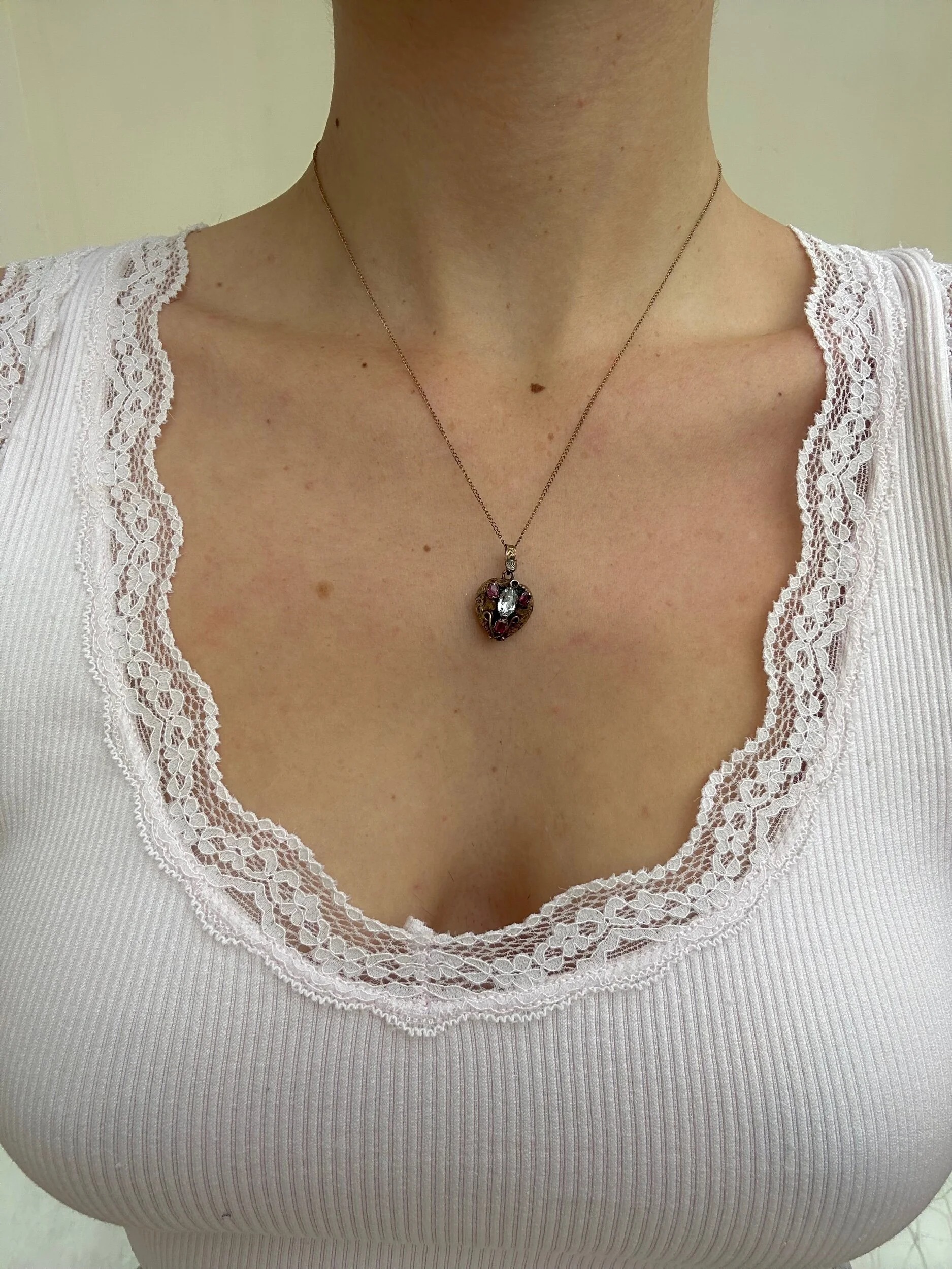 3411D180-55D0-48C5-8E08-DEB427DA716E