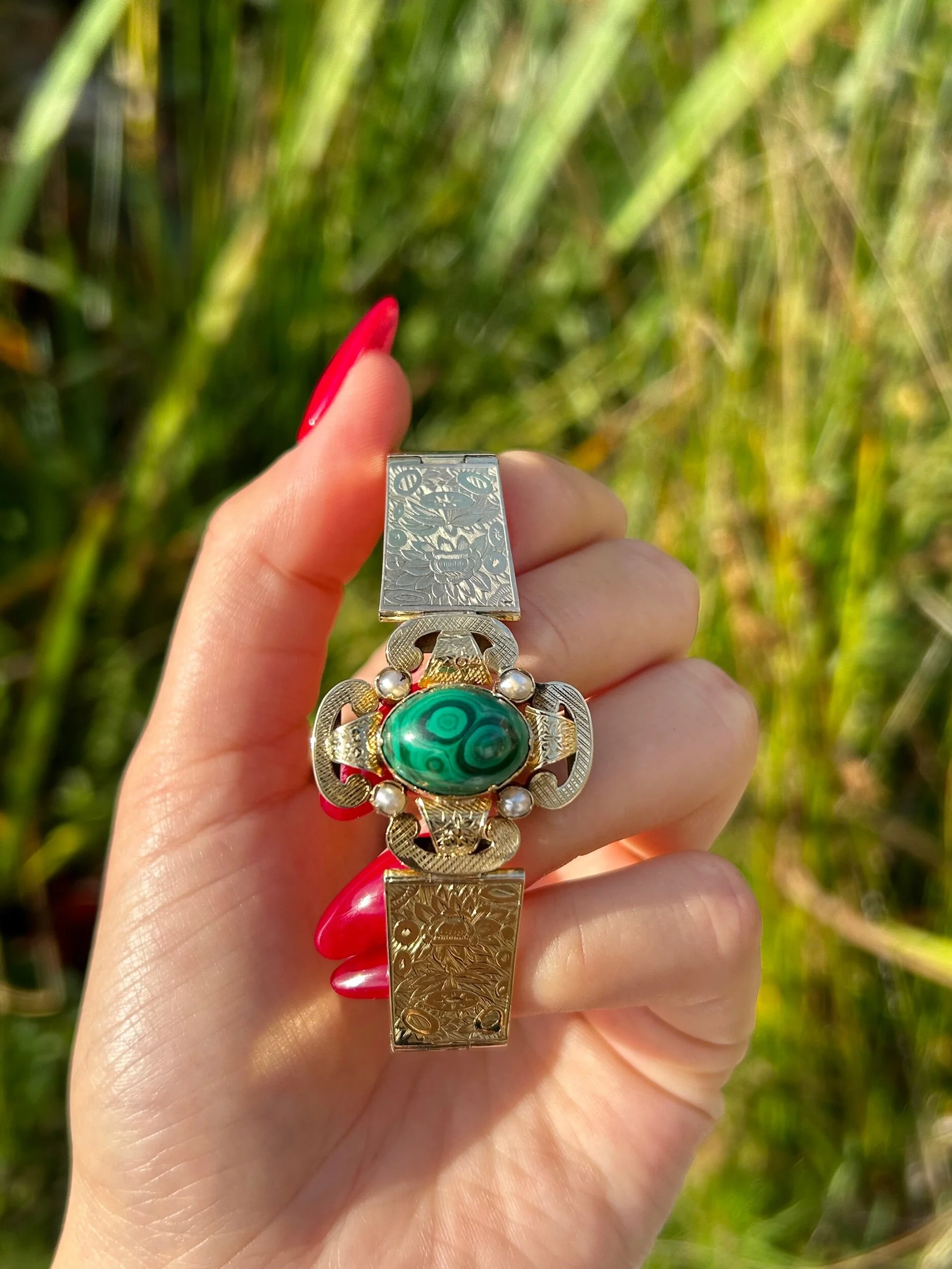 086FE24E-603B-471F-9FCE-E879D903D6FD