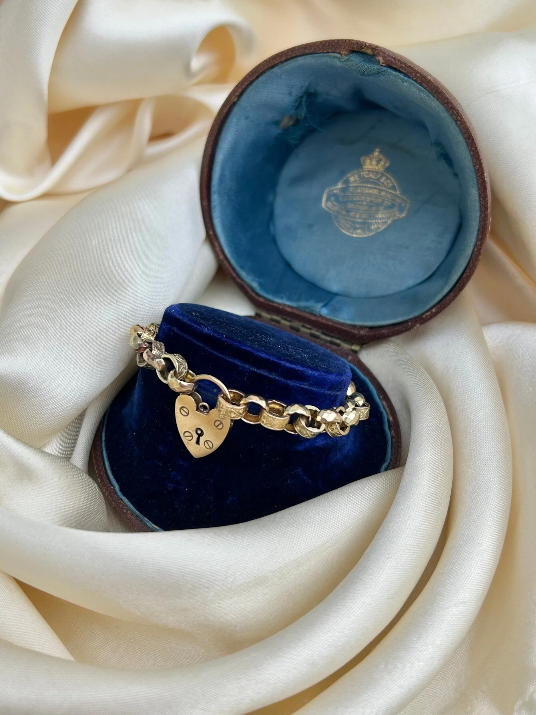 57D0AE8D-DE9B-4249-8A16-0EB17B3DDDCA