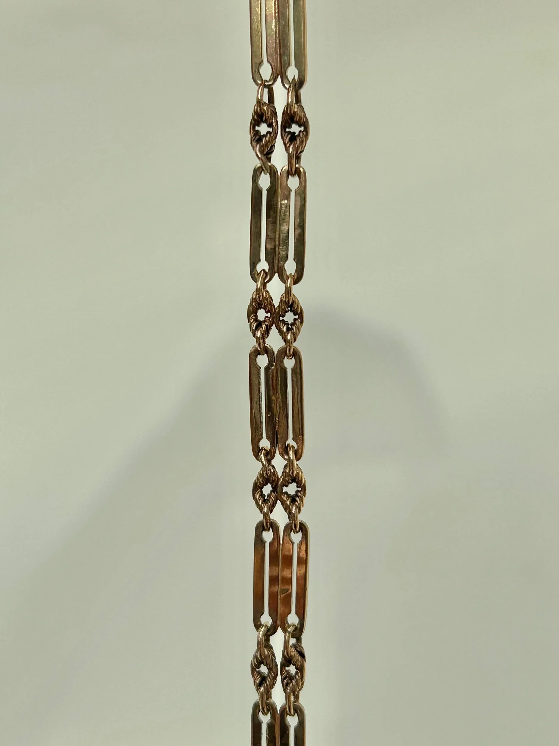 77E9C459-AAB2-4B86-A4C7-1201C5B76563