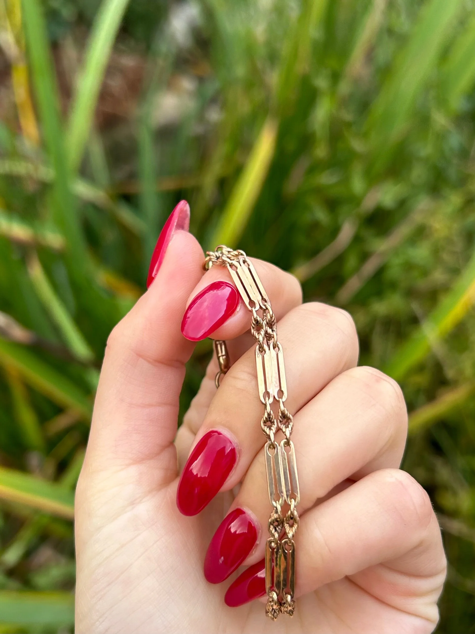 BCD5BA10-B5BC-4F39-BA72-0E04CE6B005D