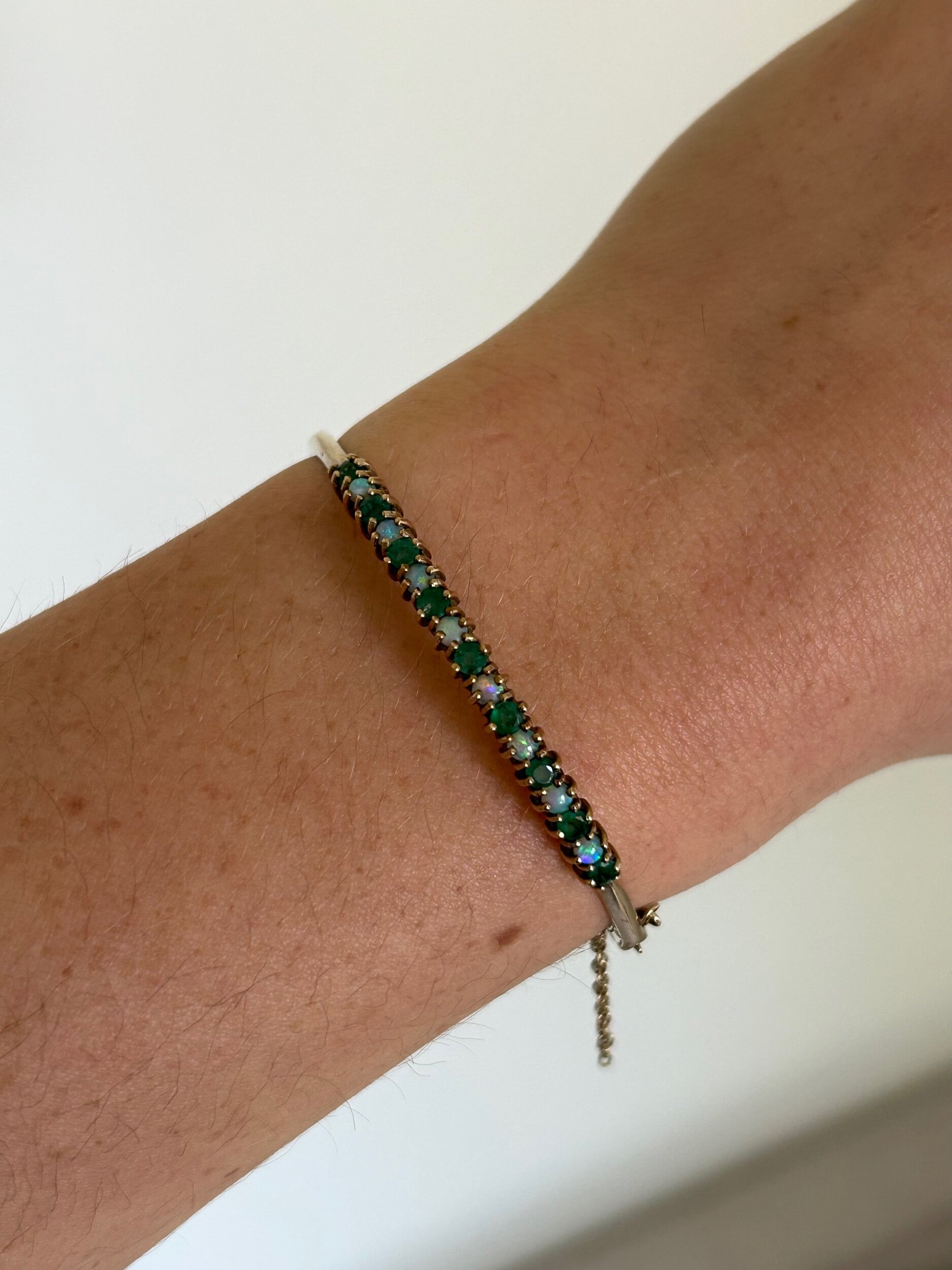 F41304CE-E7EB-439A-915A-552A54A94412