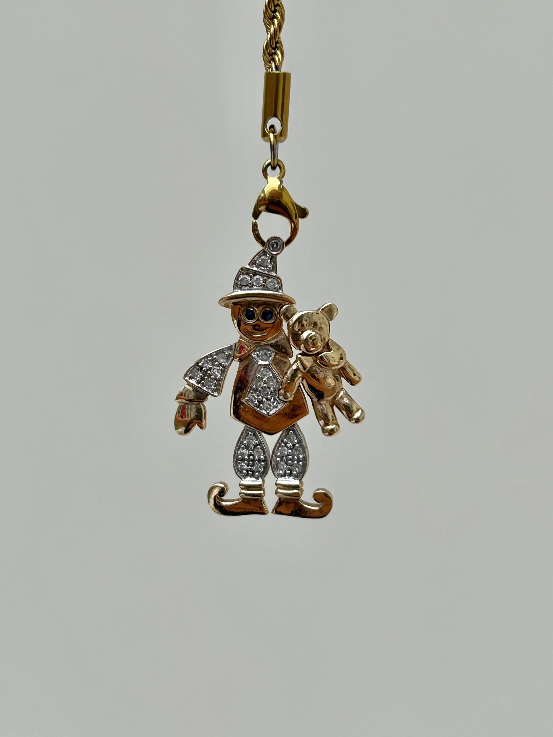 127F777C-B2FD-418B-B20C-EDE1F9130103