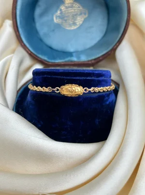 Albertina bracelet deals