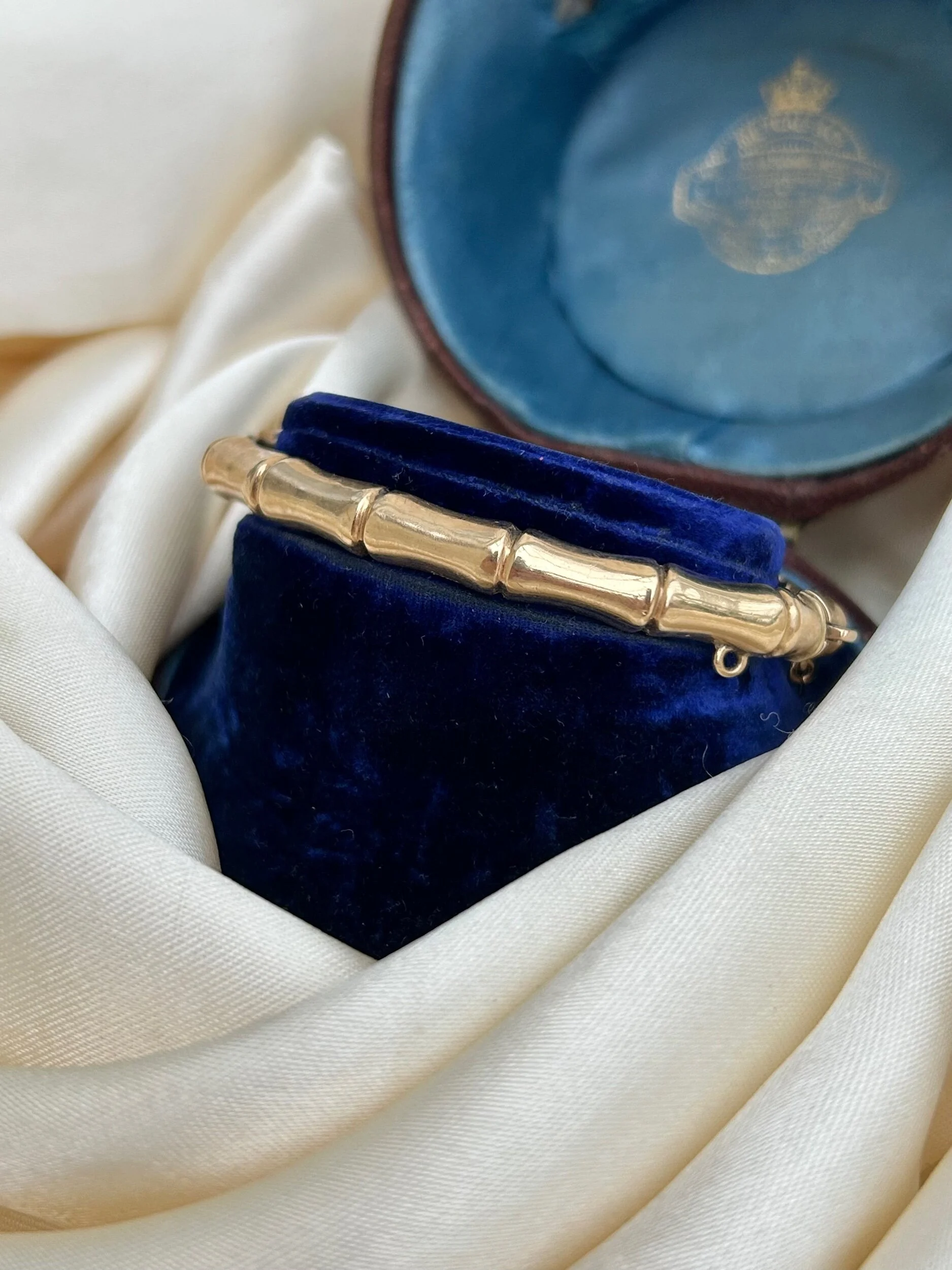 B4393467-B733-47D7-AEFD-327ADBAF8045