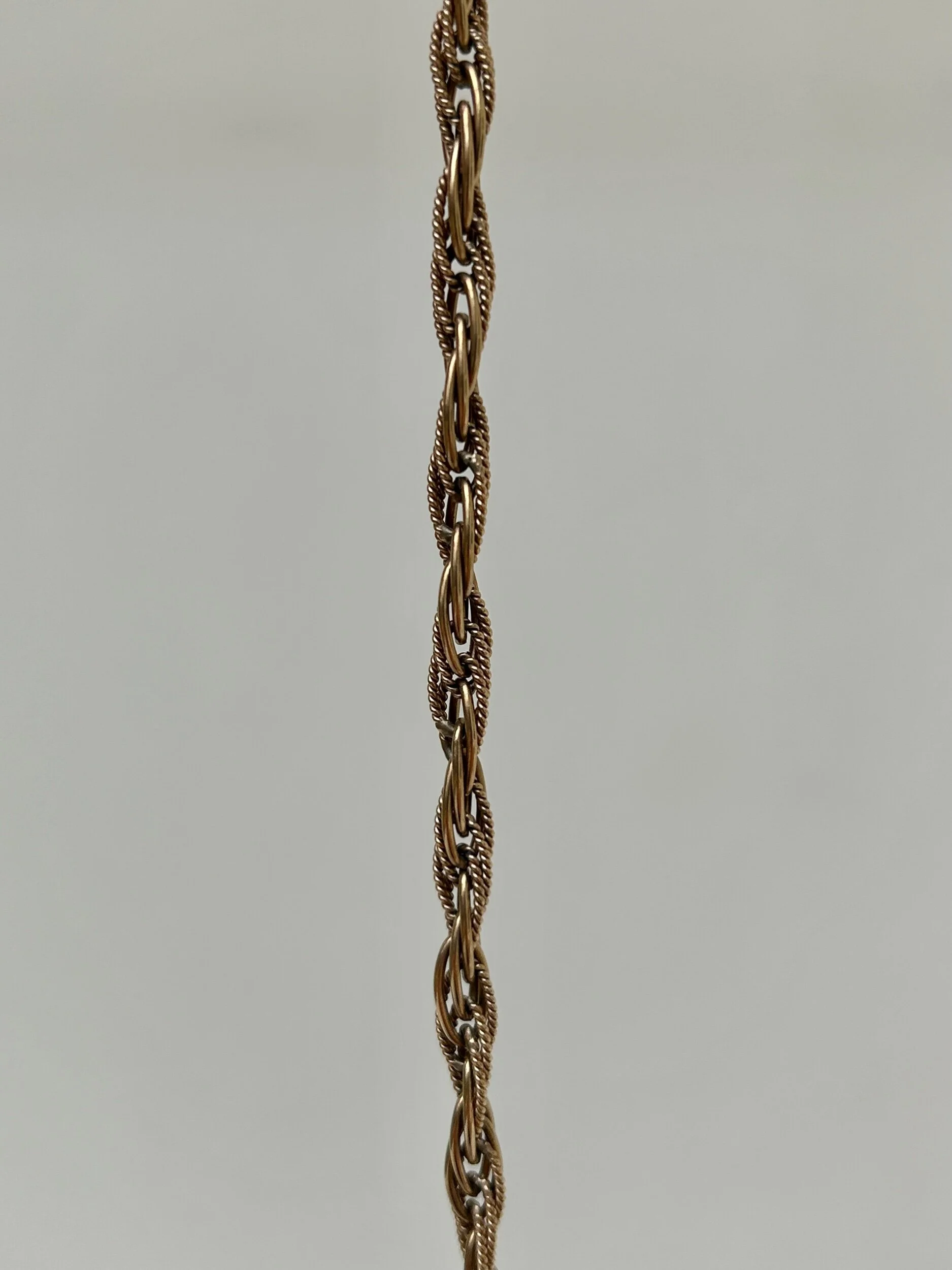 B966C88D-EEC5-4469-9A2F-7F6CBF15C001