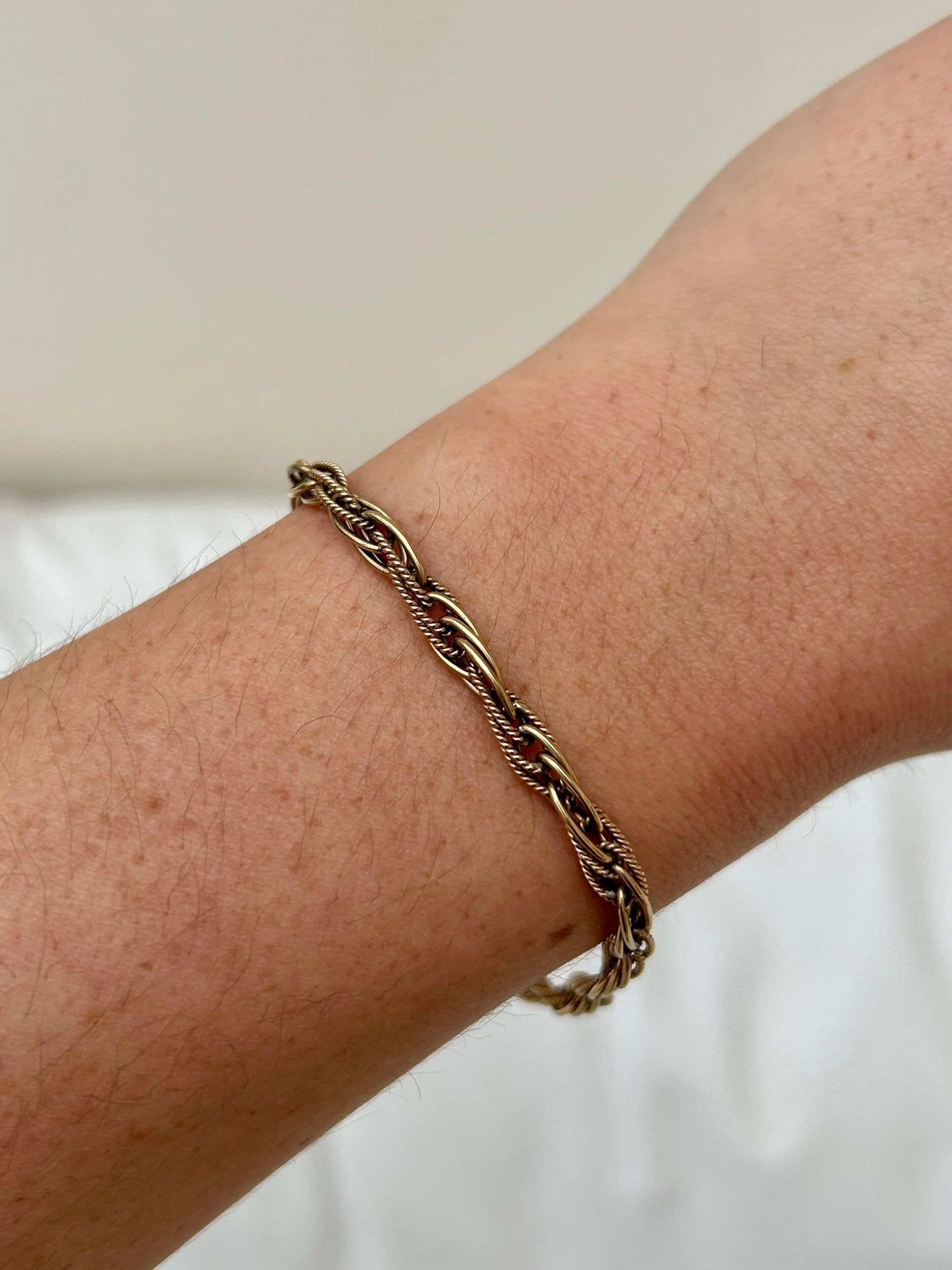 1A8DA75F-F6D1-483D-8B41-AD7314FDFDCA