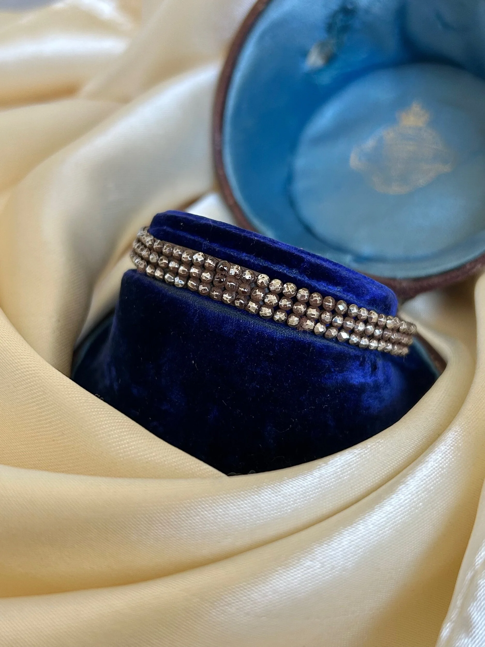 197D5E7C-14B6-465A-9A18-6DEAEF3BB169