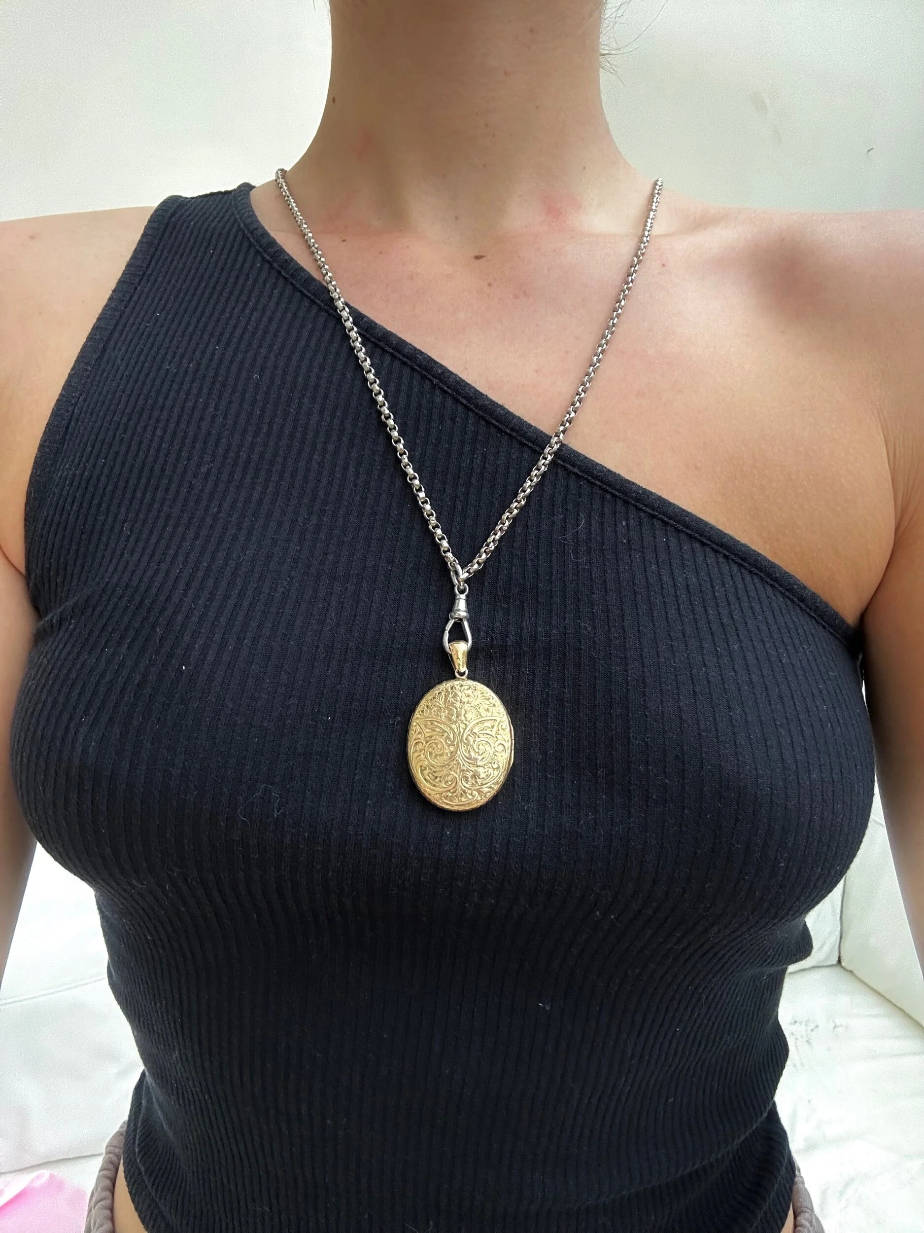 406C6669-A1BA-40C6-8187-971C15F54C3F