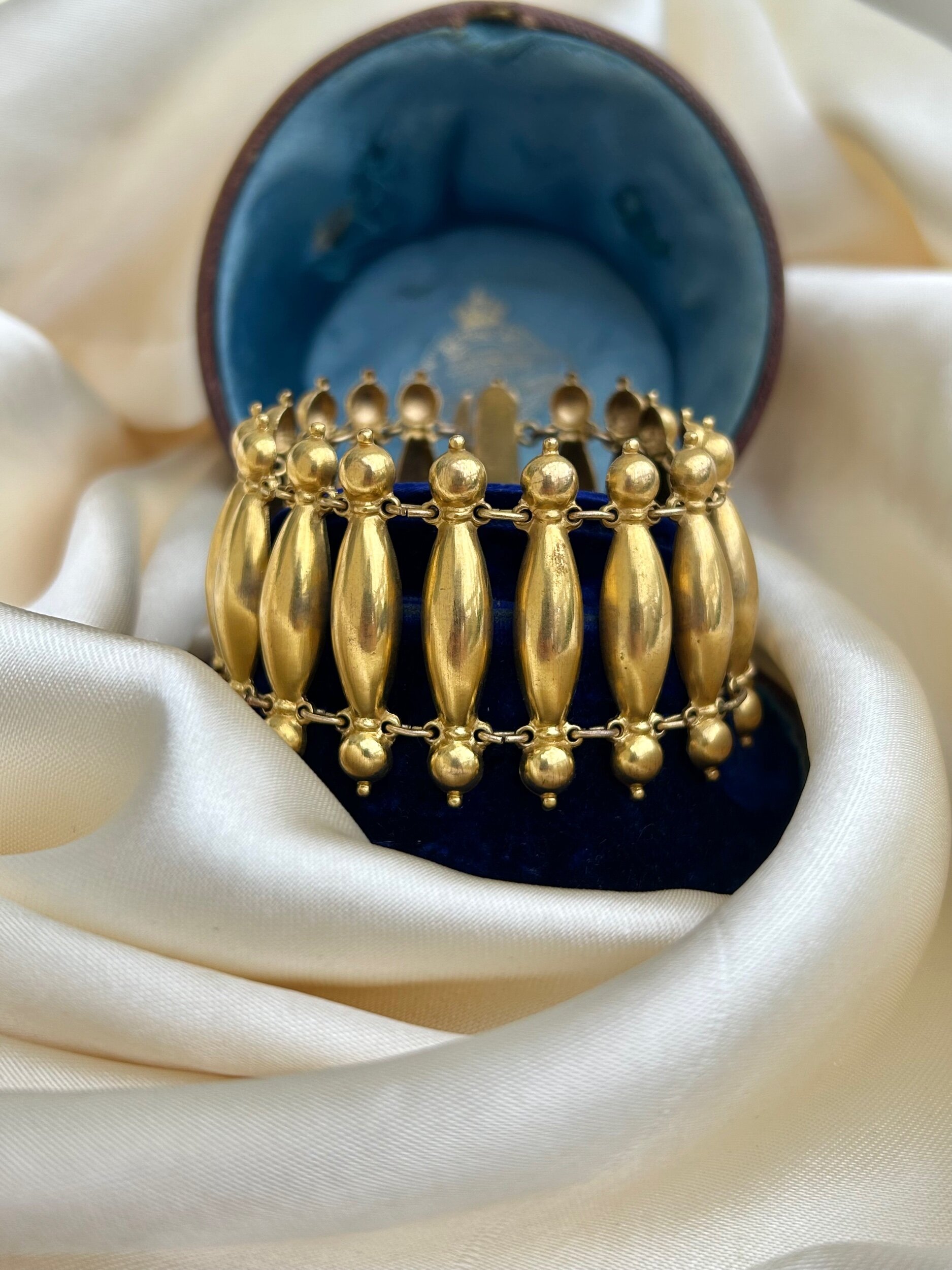 08714F06-9BBC-4B49-A110-B0401BD09B87