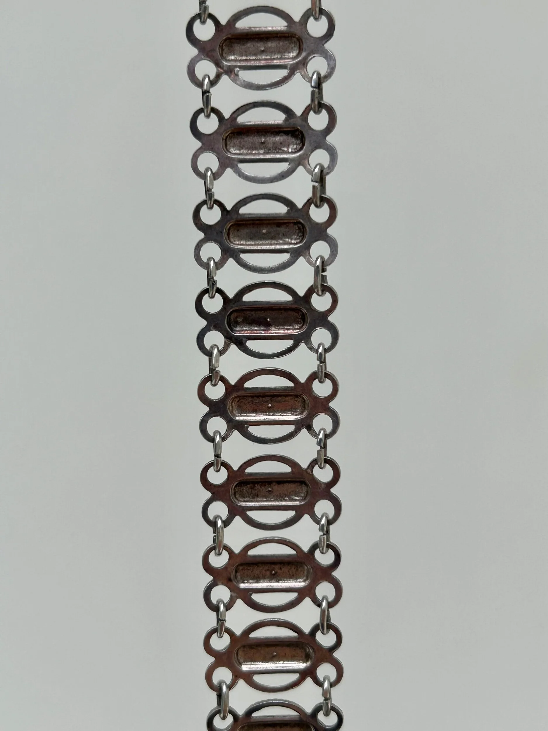 1E1AF67B-7135-4801-8FCC-A57958345751