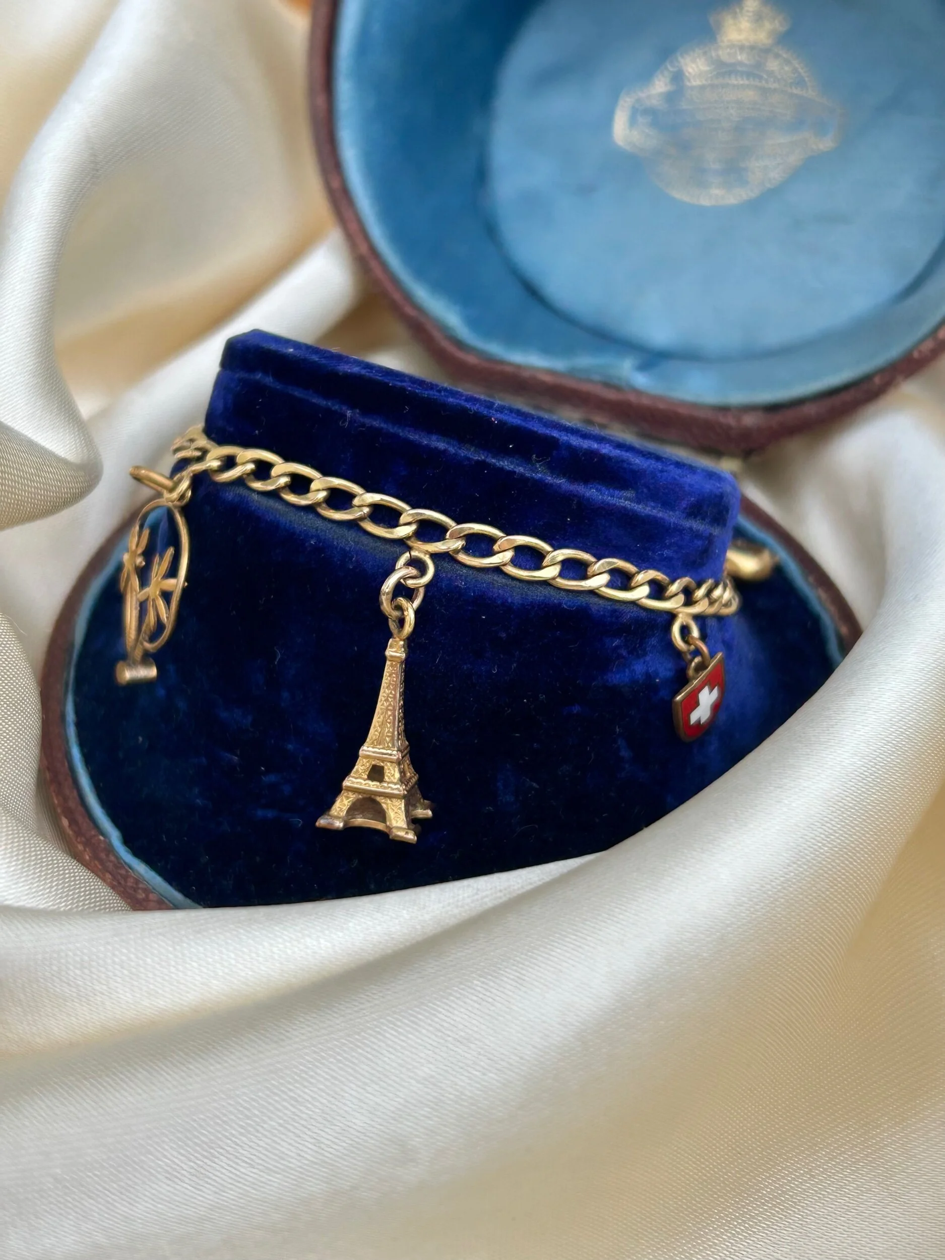 69248BBC-5B37-4D16-A265-161EF38F95D1