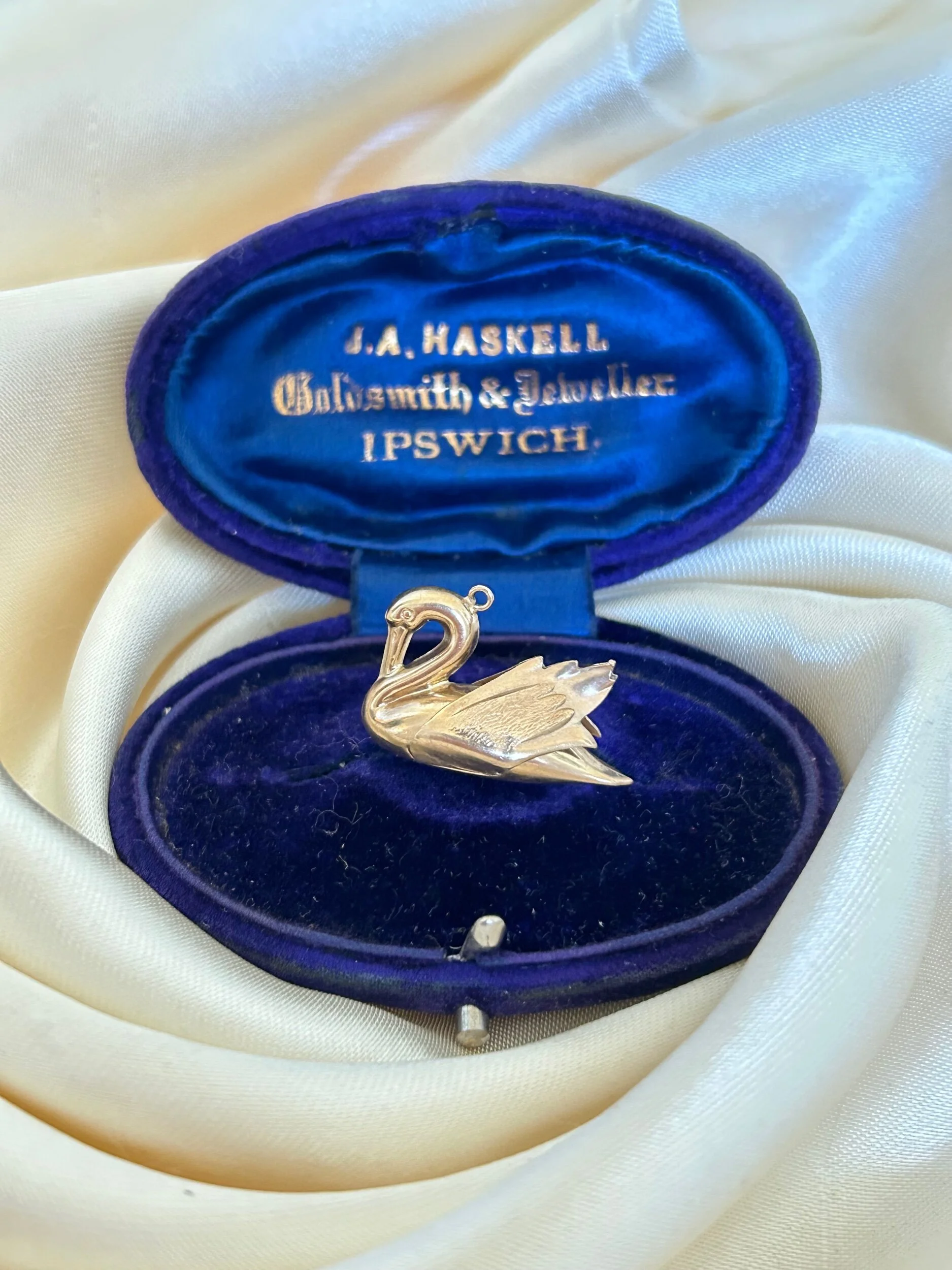 92D0D4CF-52CF-42C6-8218-3463E53E419E