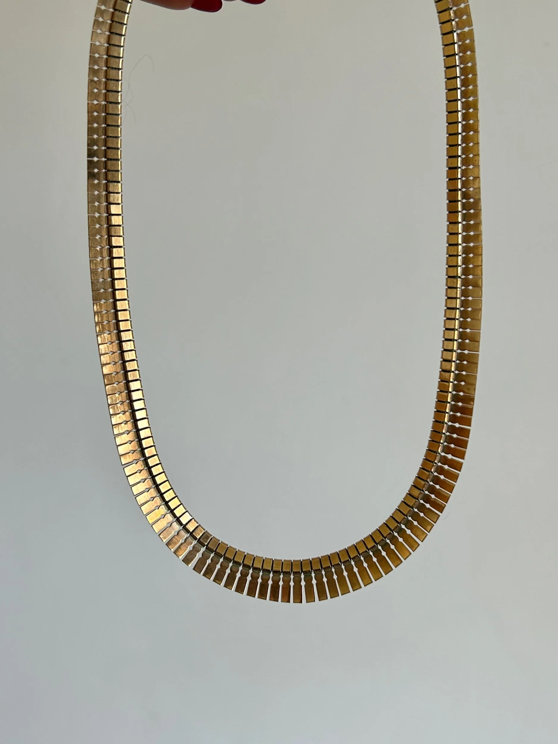 085C4B39-CCEE-4CD1-8C24-EBBD739A1268