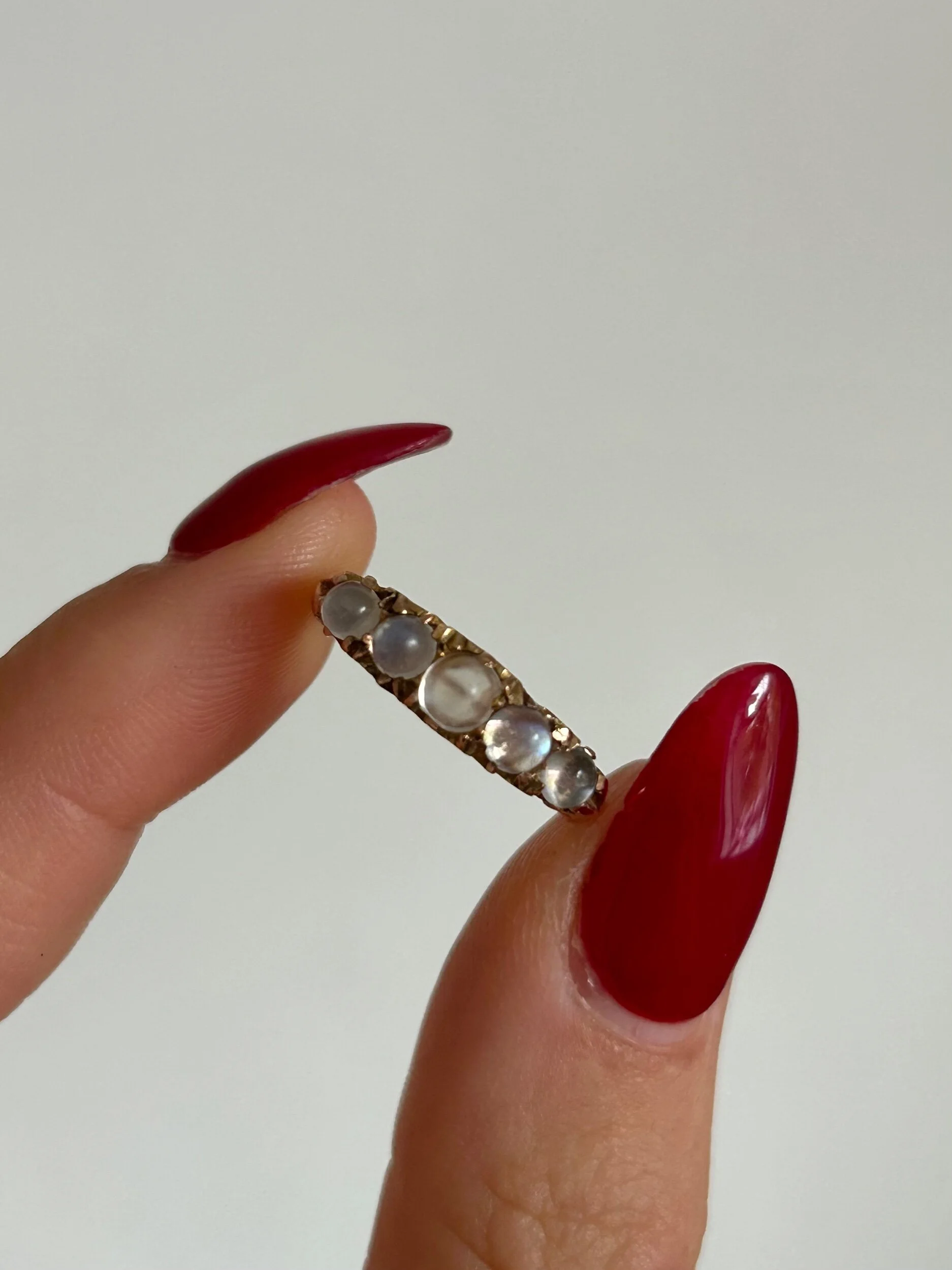 E7D949B8-02BD-43EC-8EE1-7B970A8BD917