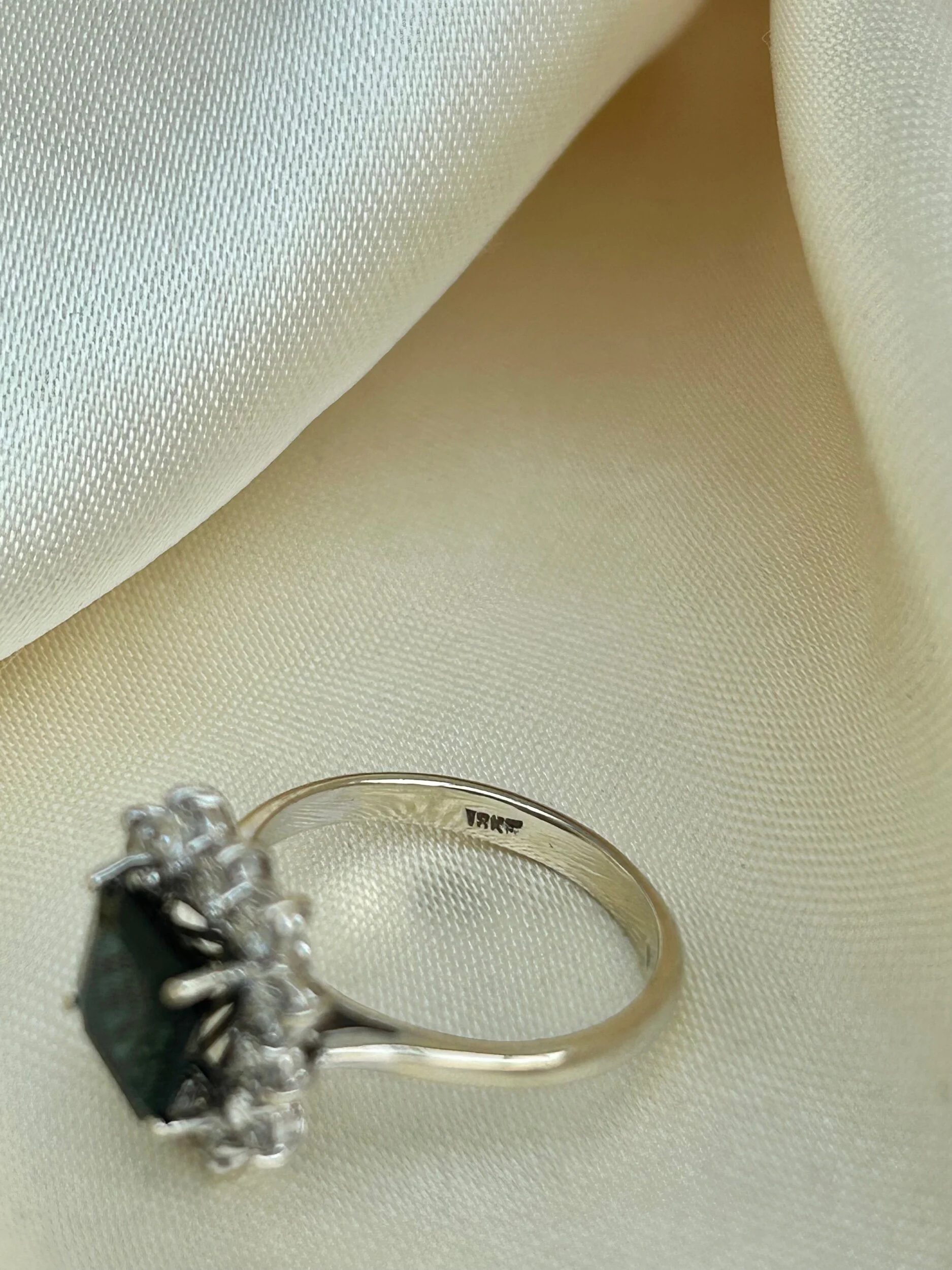 DBE5145D-73BD-44AC-A226-09355E040BE0